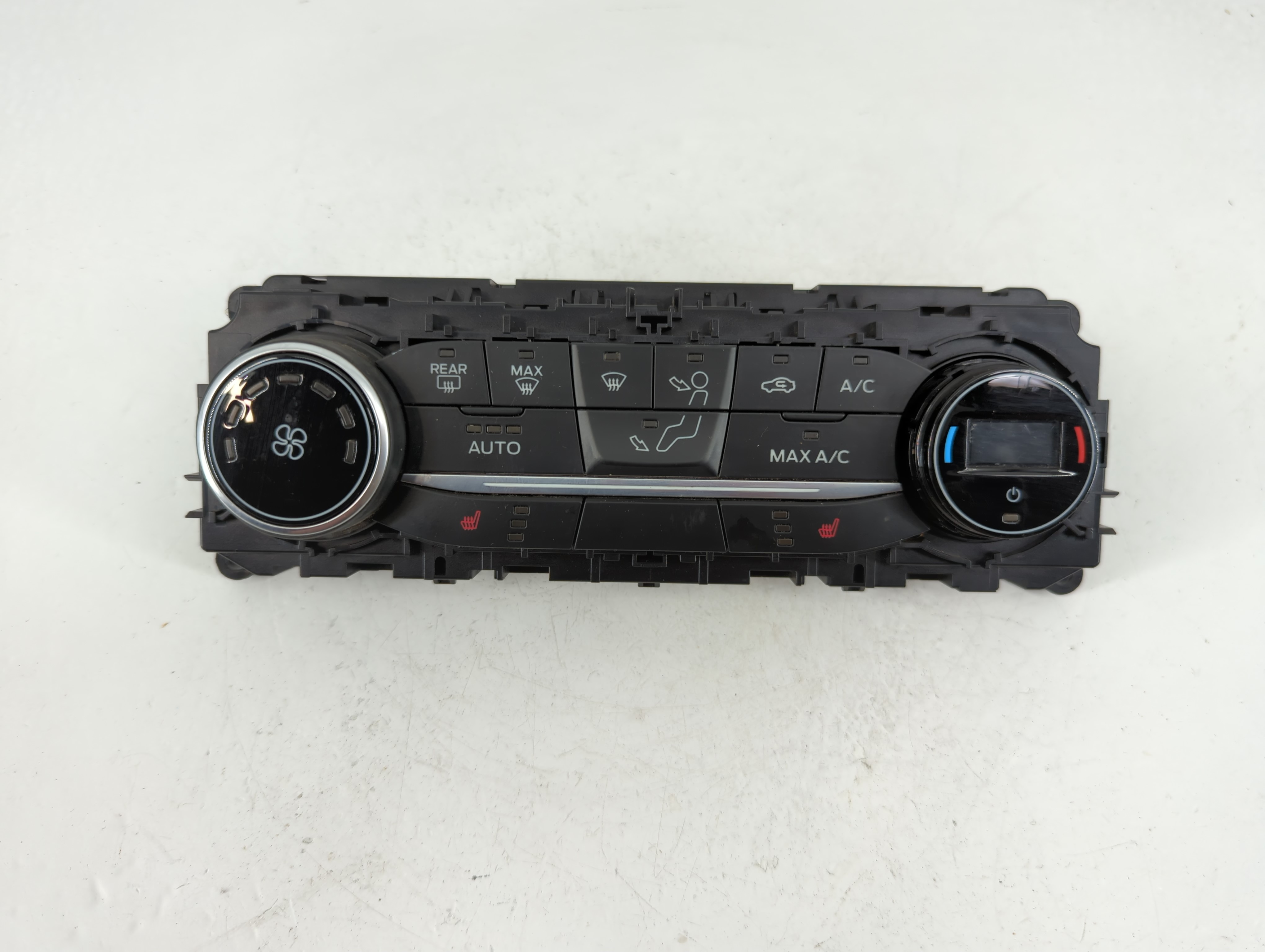 2018-2020 Ford Ecosport Ac Heater Climate Control Gn15-18c612-ch 1142932 - Oemusedautoparts1.com