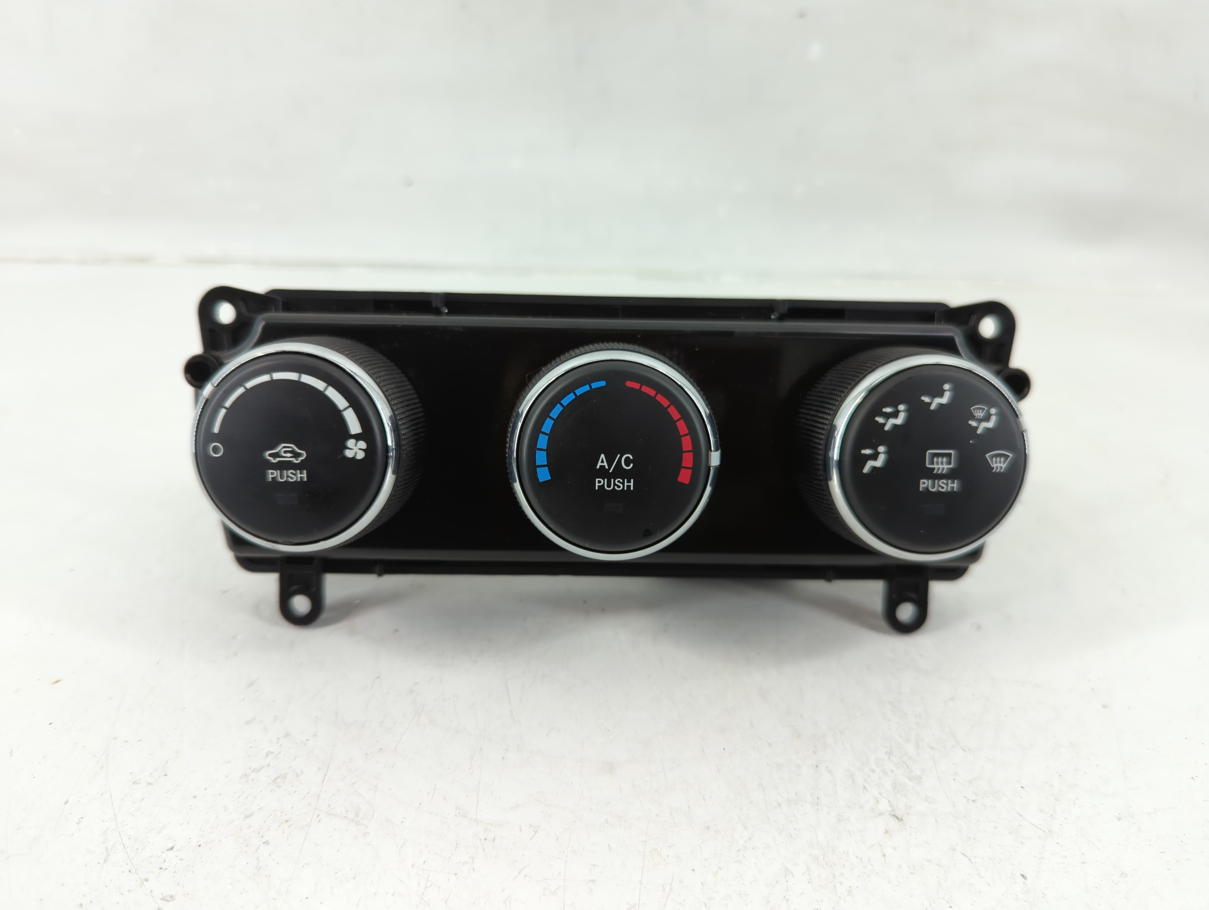 Jeep Compass Ac Heater Climate Control P55111278ae 1142934 - Oemusedautoparts1.com