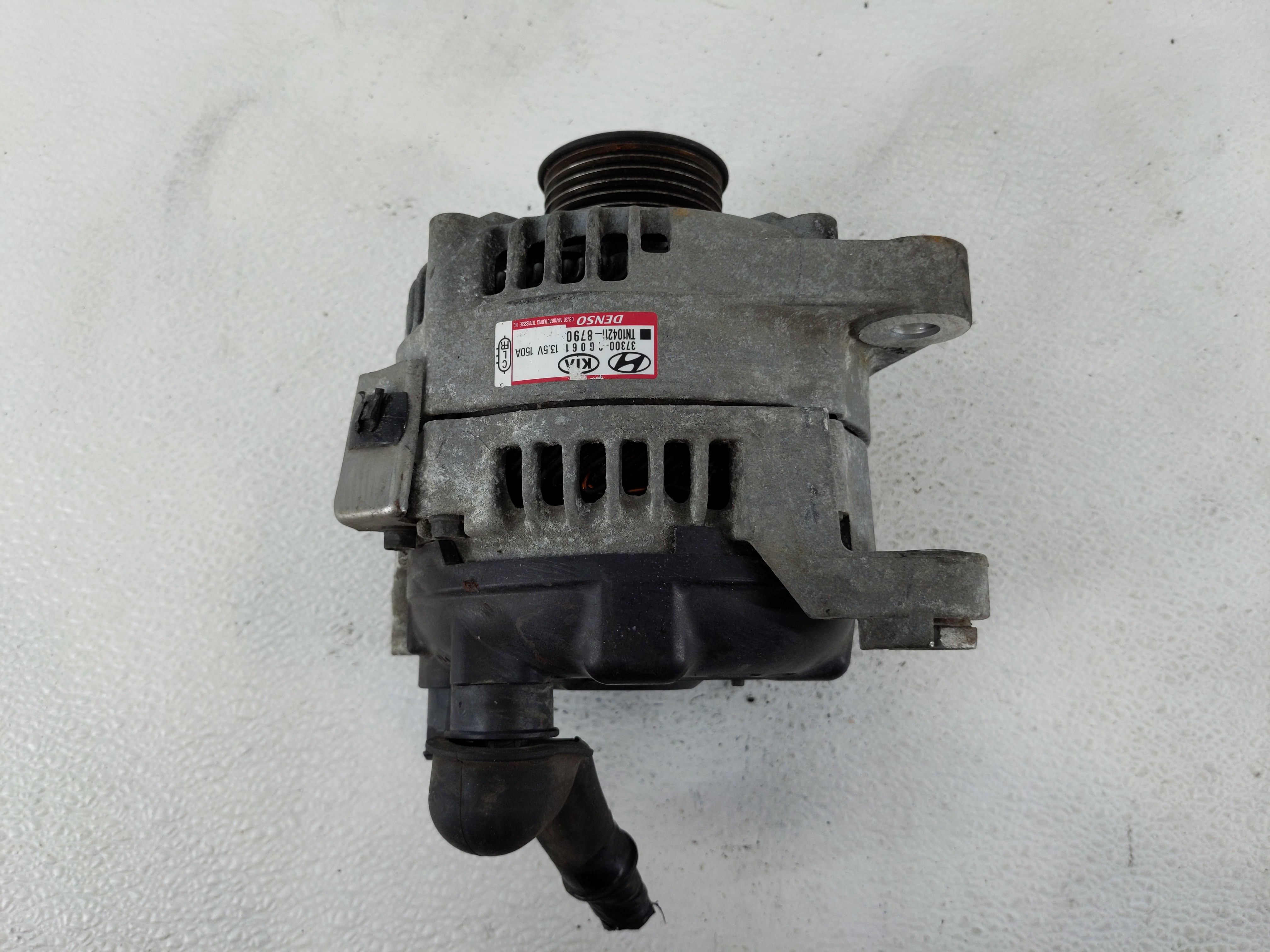 Picture of 2015 Hyundai Sonata Alternator Generator Charging Assembly Engine Oem 1143150