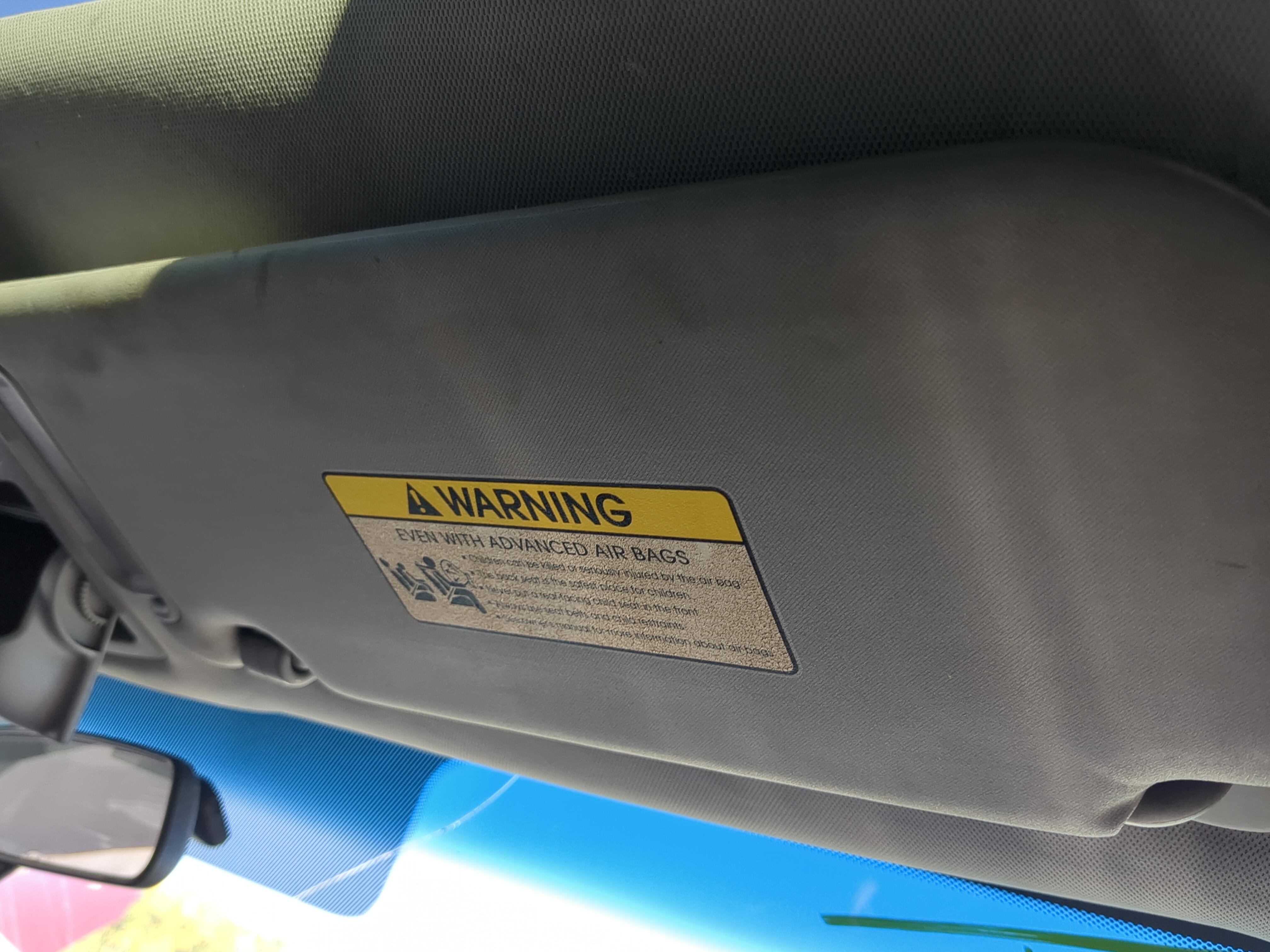 2011-2015 Kia Sorento Passenger Sun Visor Mirror Right Sunvisor 1143241 - Oemusedautoparts1.com