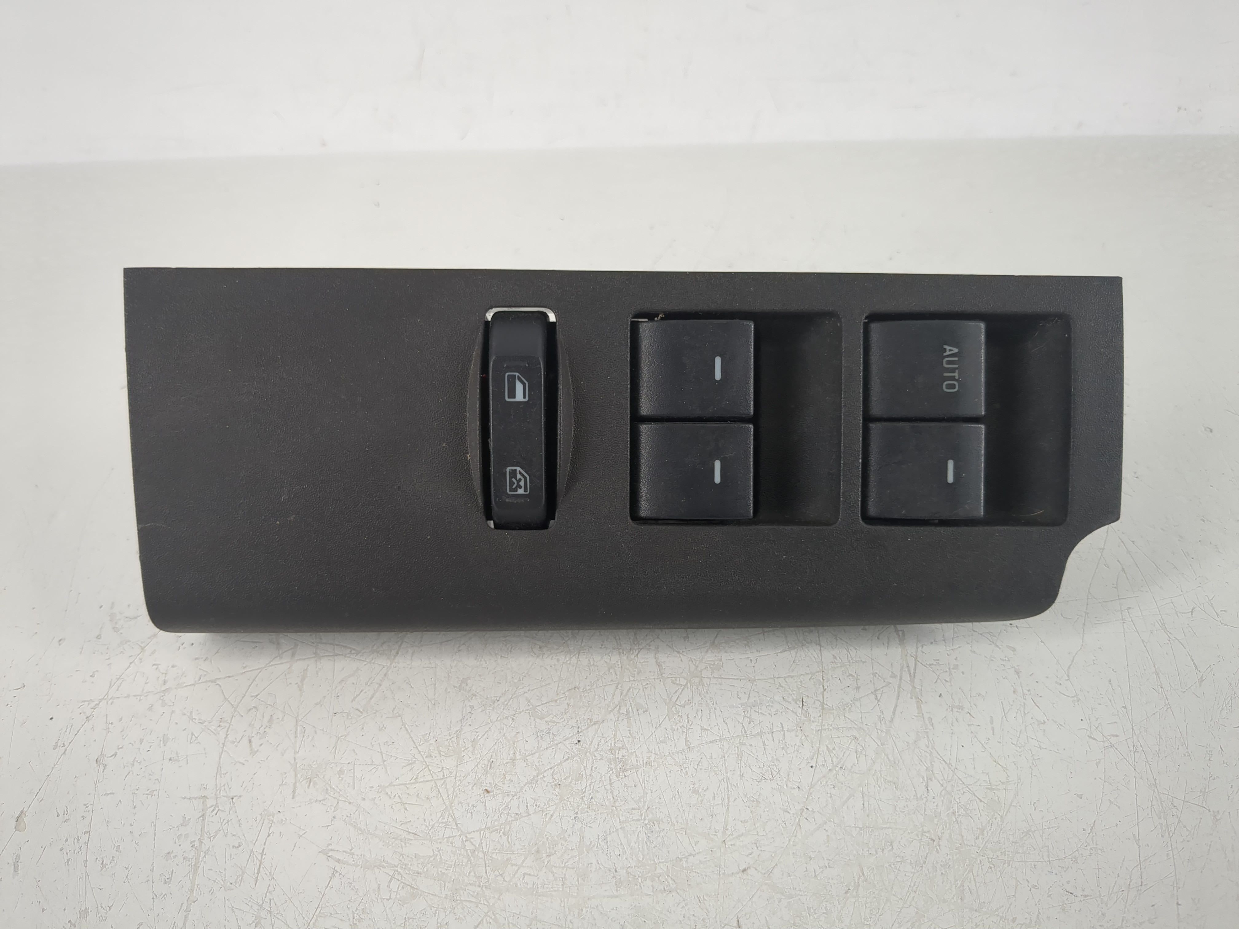 2008-2012 Ford Escape Driver Left Door Master Power Window Switch 1143306 - Oemusedautoparts1.com