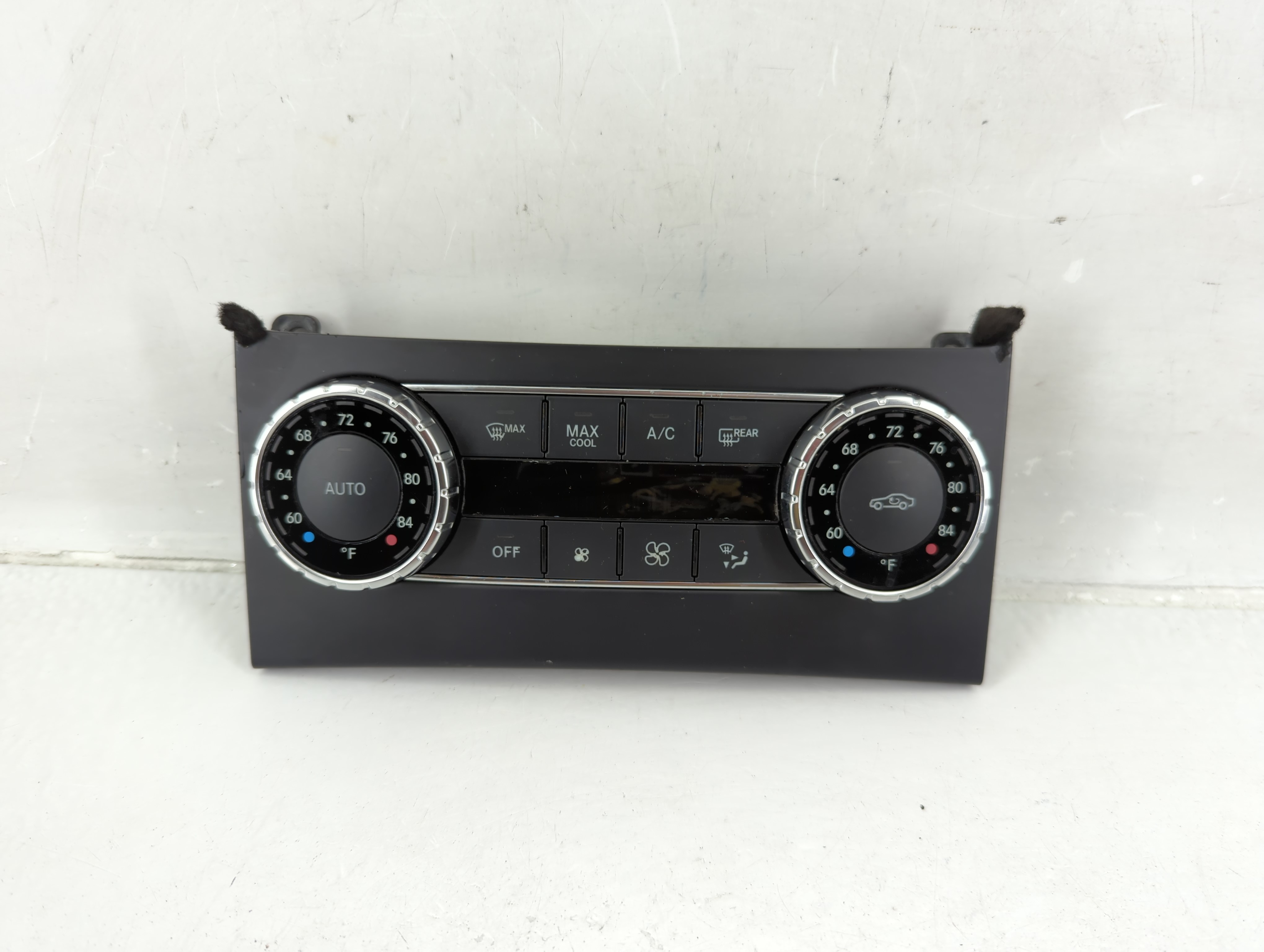 Picture of 2013-2014 Mercedes-benz C300 Ac Heater Climate Control A 204 900 60 05 1143327