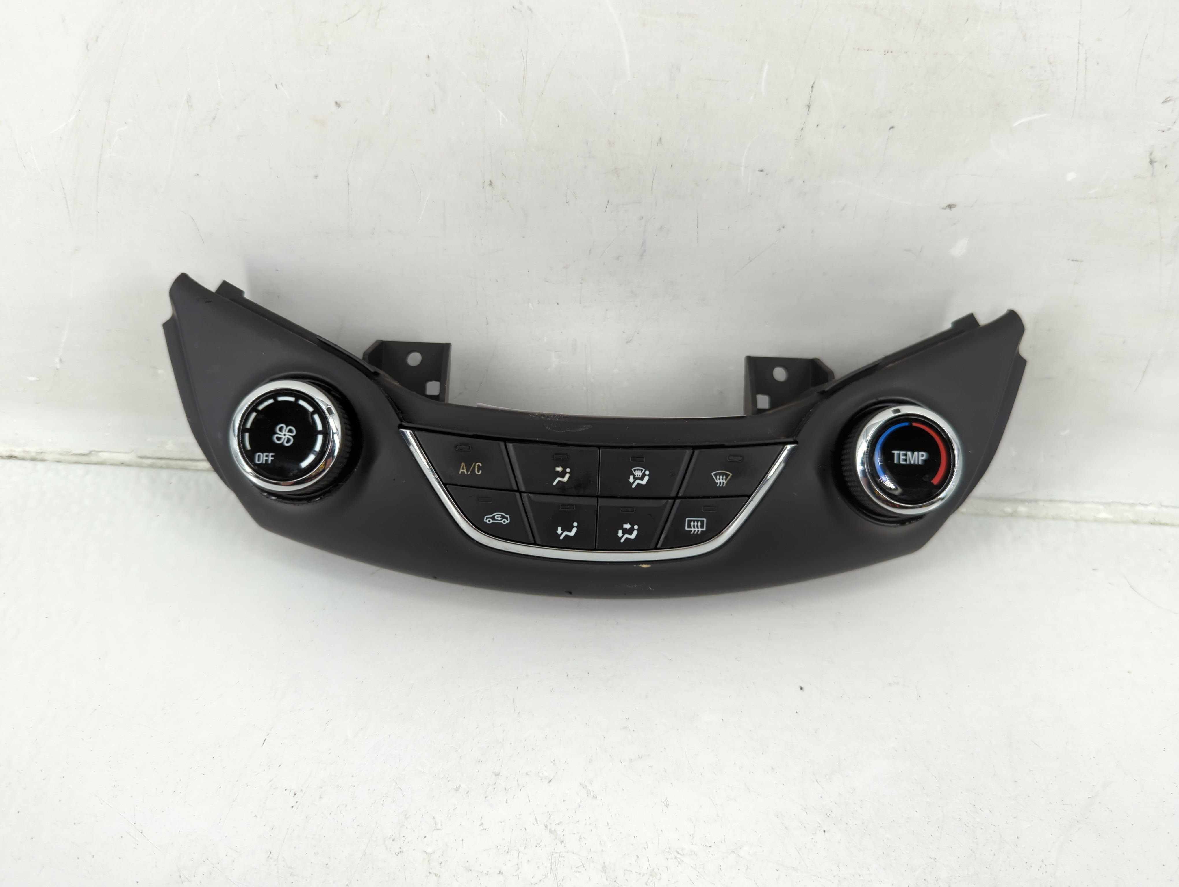 Picture of 2016-2018 Chevrolet Cruze Ac Heater Climate Control 39028880 1143329