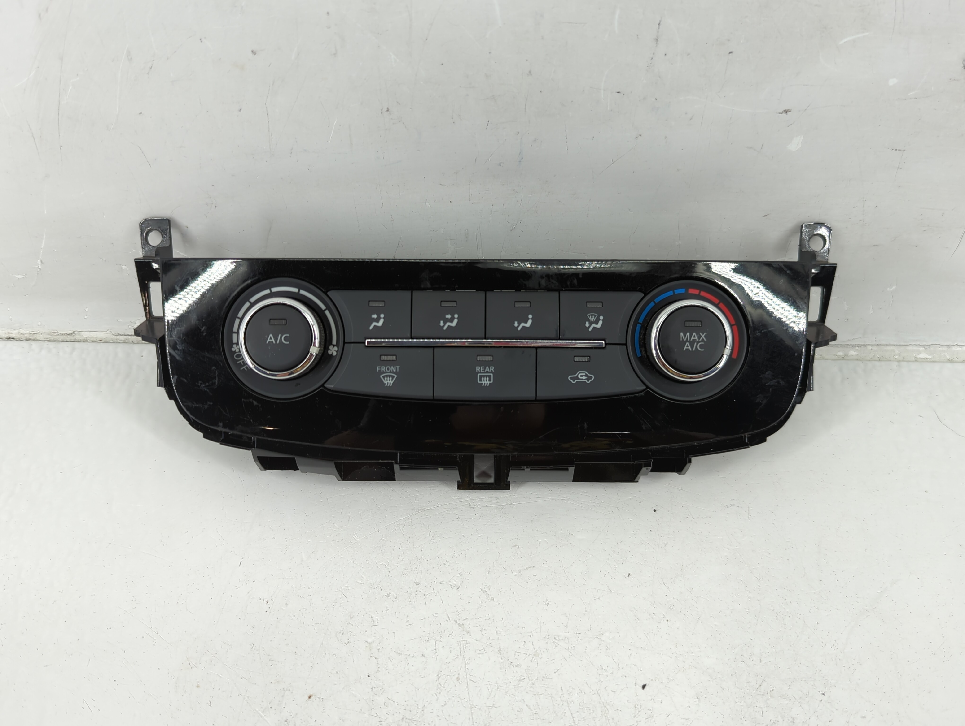 Picture of 2018-2018 Nissan Altima Ac Heater Climate Control 275109hu0a 1143330