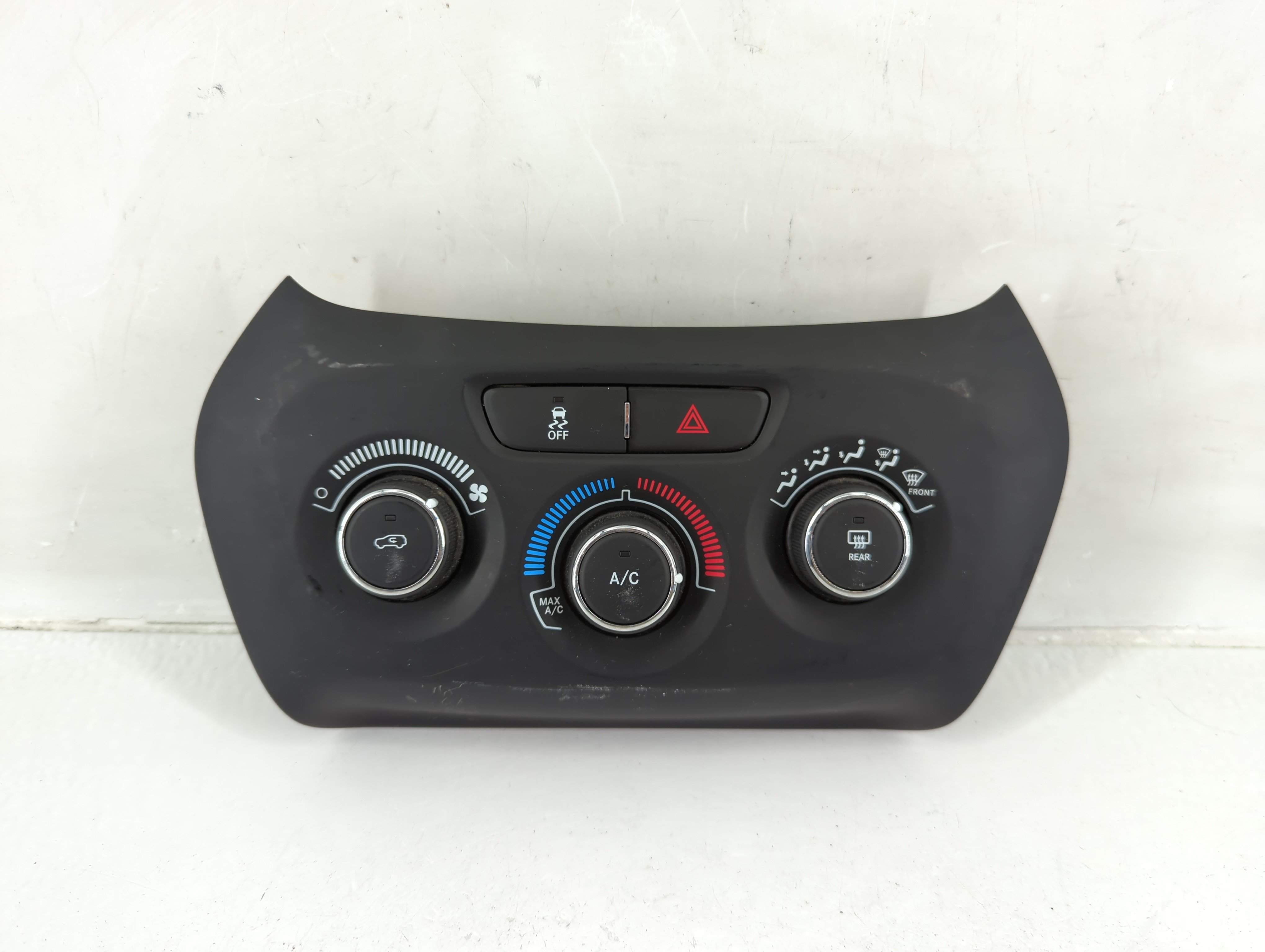Picture of 2015-2018 Jeep Cherokee Ac Heater Climate Control P5zs93dx9aa 1143462