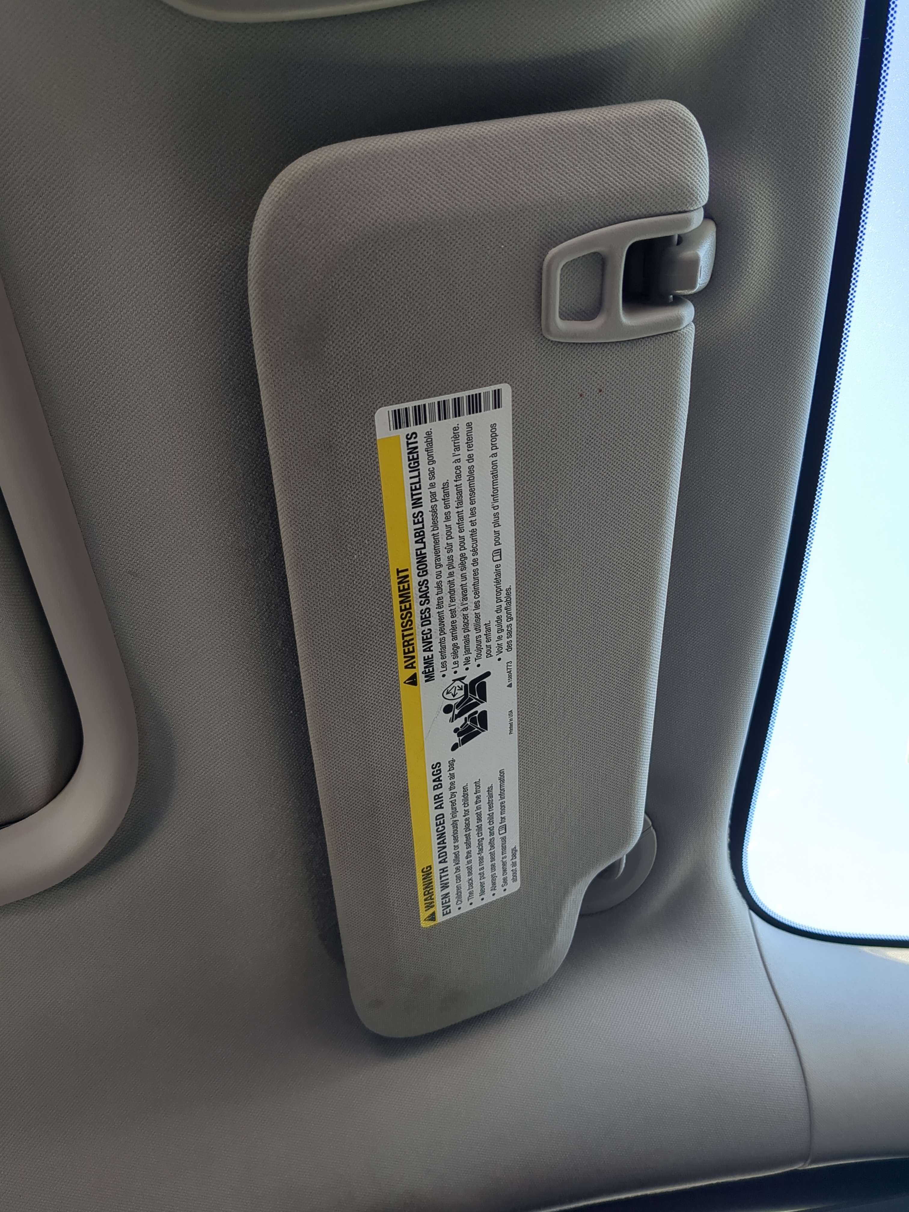 2004-2012 Chevrolet Malibu Driver Sun Visor Mirror Left Sunvisor 1143592 - Oemusedautoparts1.com