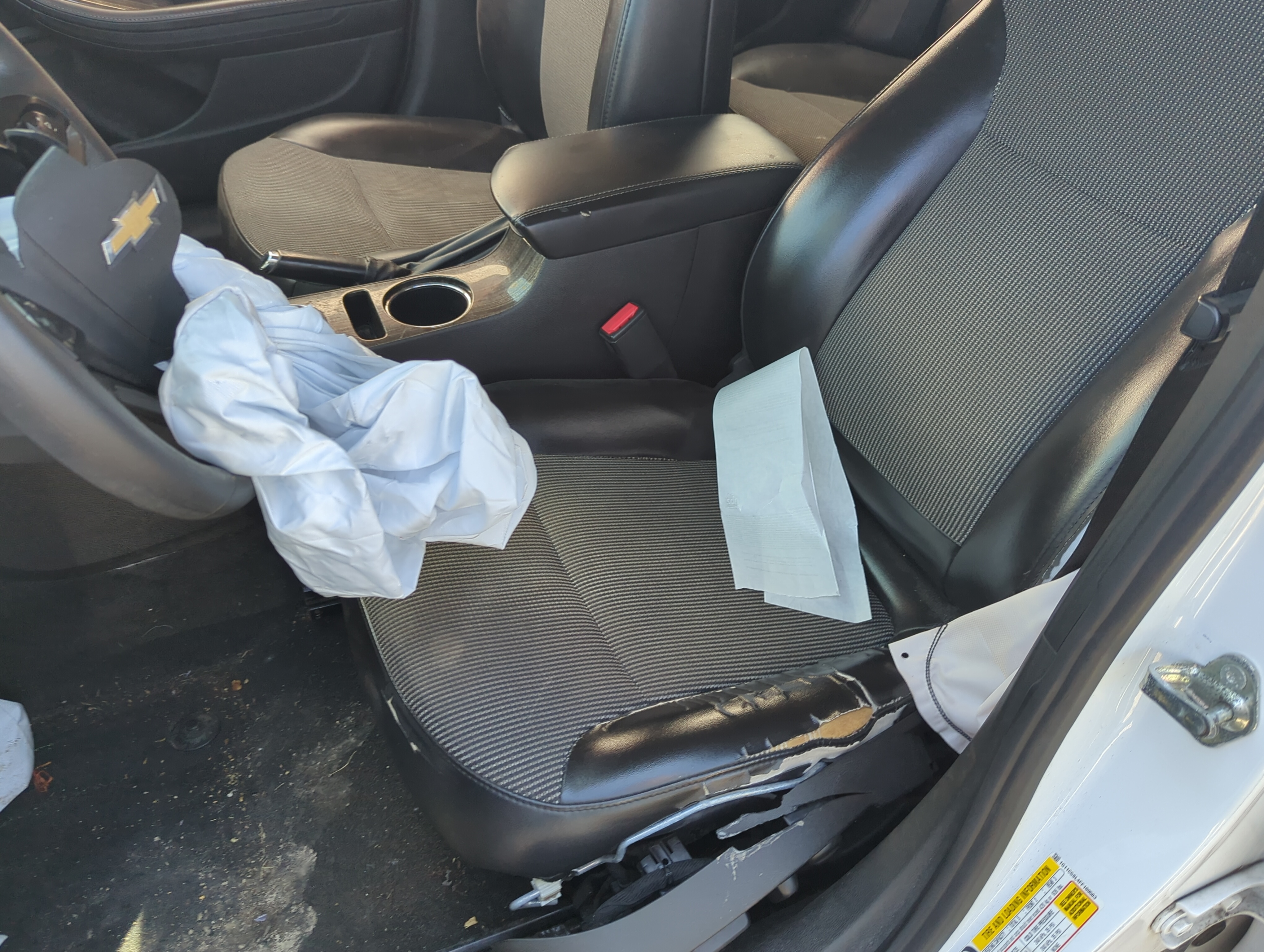 2014-2015 Chevrolet Malibu Driver Front Seat Oem 1143723 - Oemusedautoparts1.com