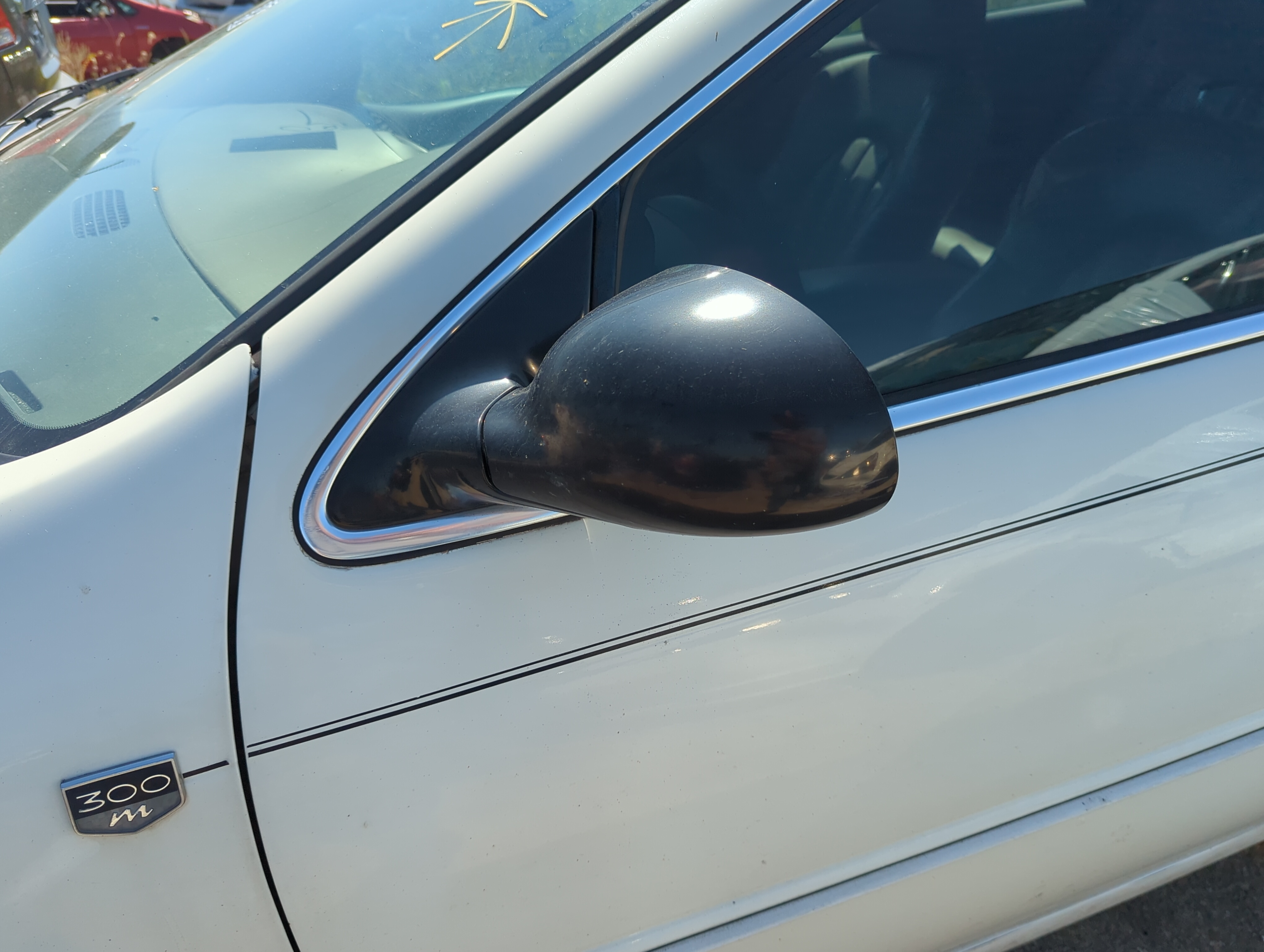2001-2004 Chrysler 300m Driver Left Side View Power Door Mirror 1143947 - Oemusedautoparts1.com