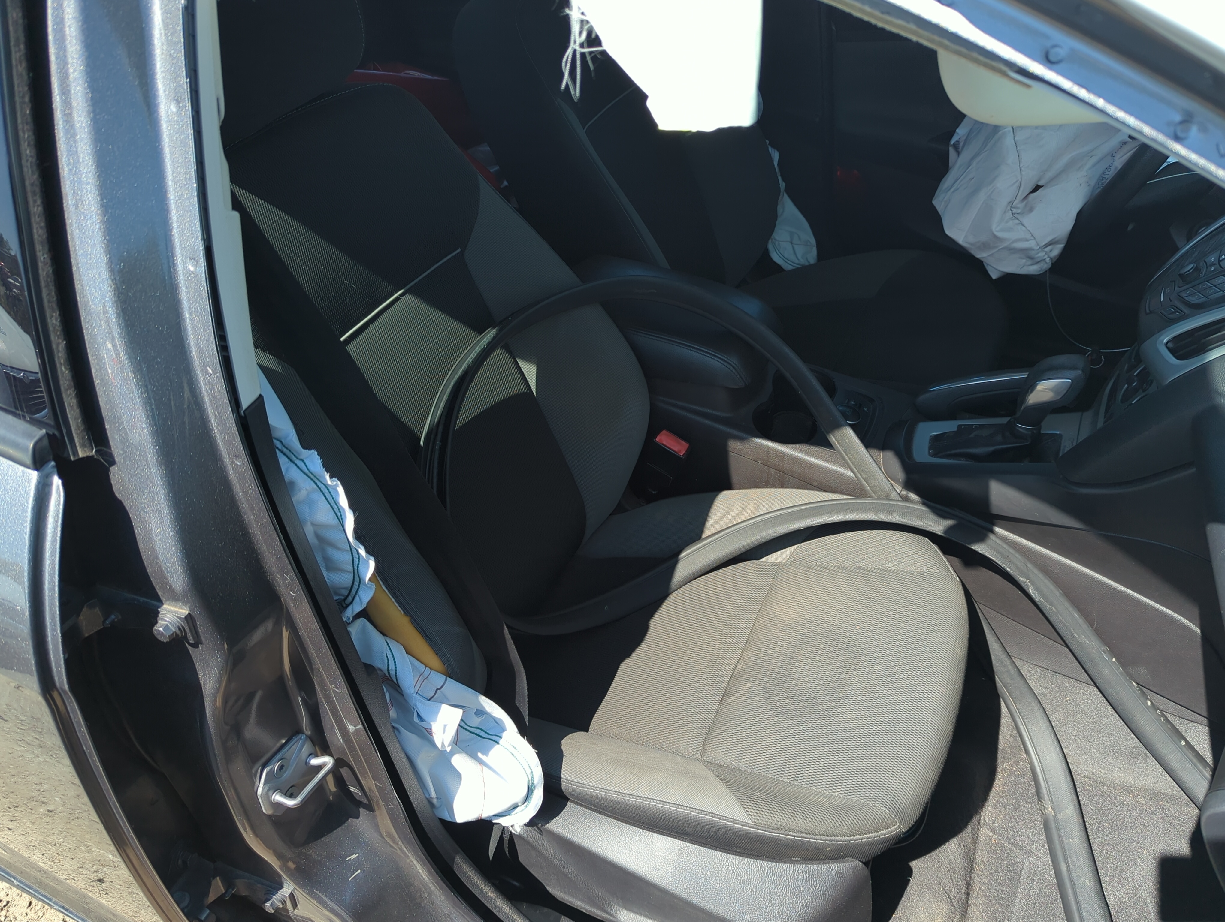 2013-2014 Ford Focus Passenger Front Seat Oem 1144104 - Oemusedautoparts1.com