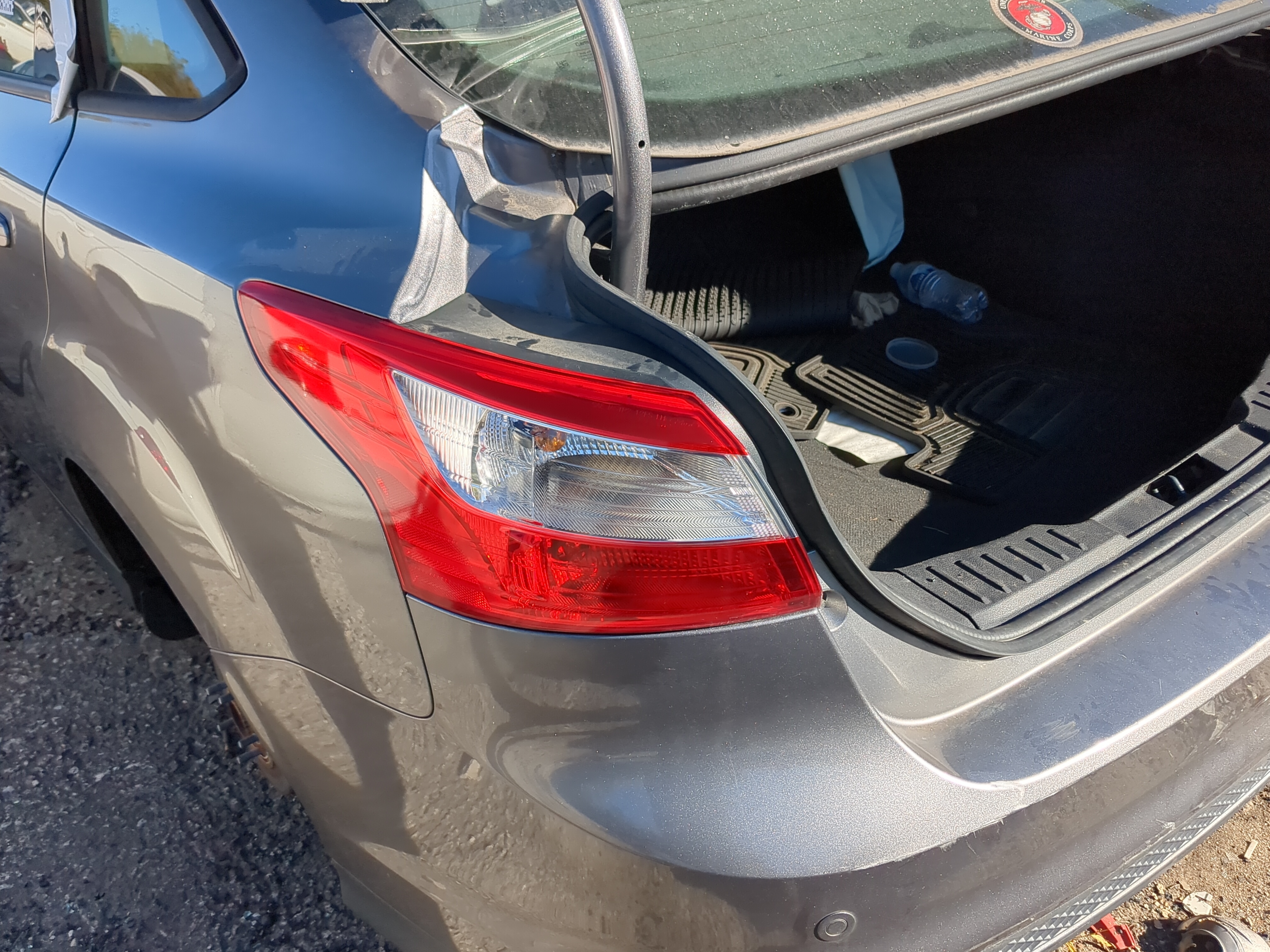 Picture of 2012-2014 Ford Focus Driver Left Side Tail Light Taillight Oem 1144134