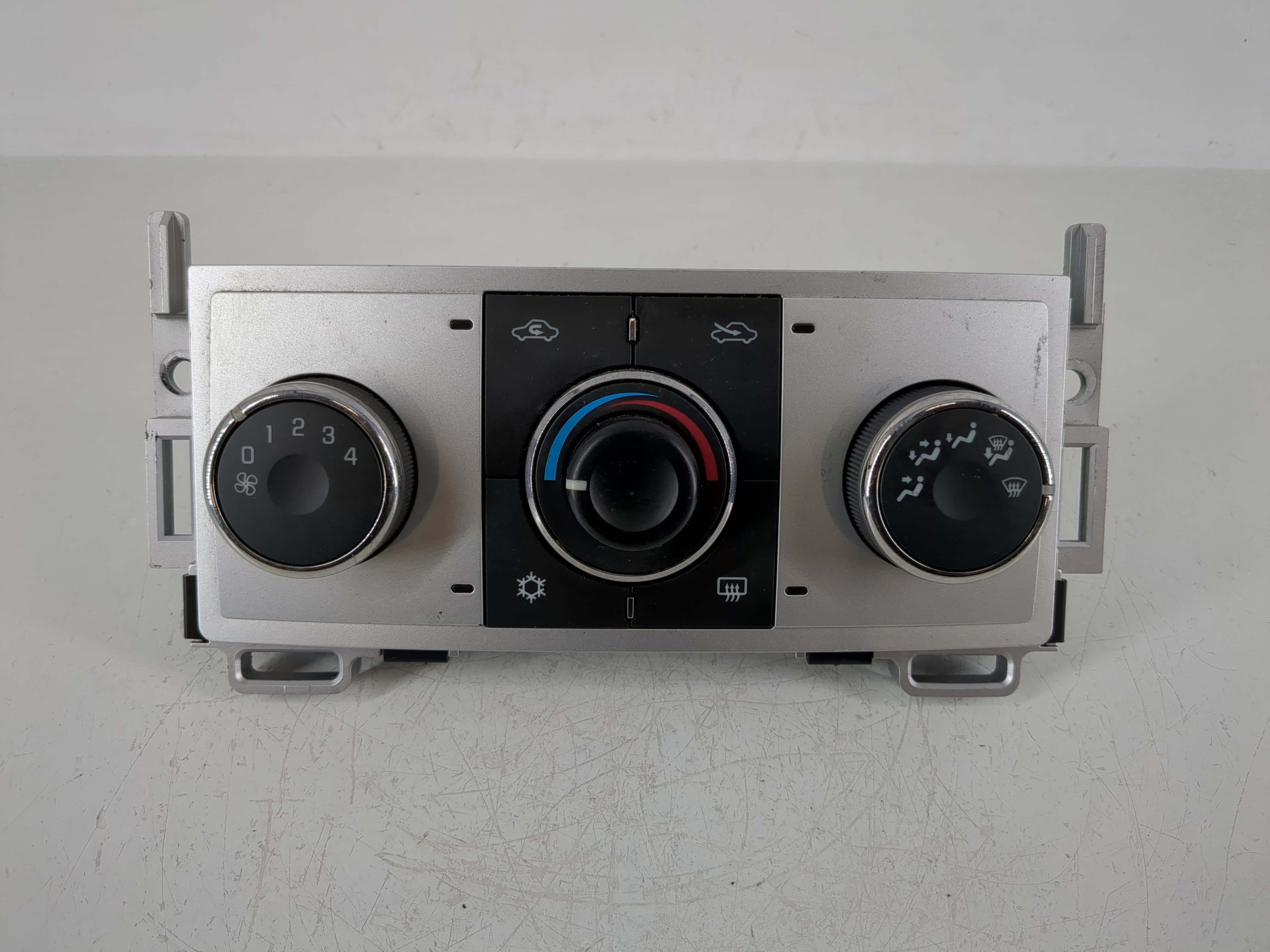 2008-2012 Chevrolet Malibu Ac Heater Climate Control 28272781 1144212 - Oemusedautoparts1.com