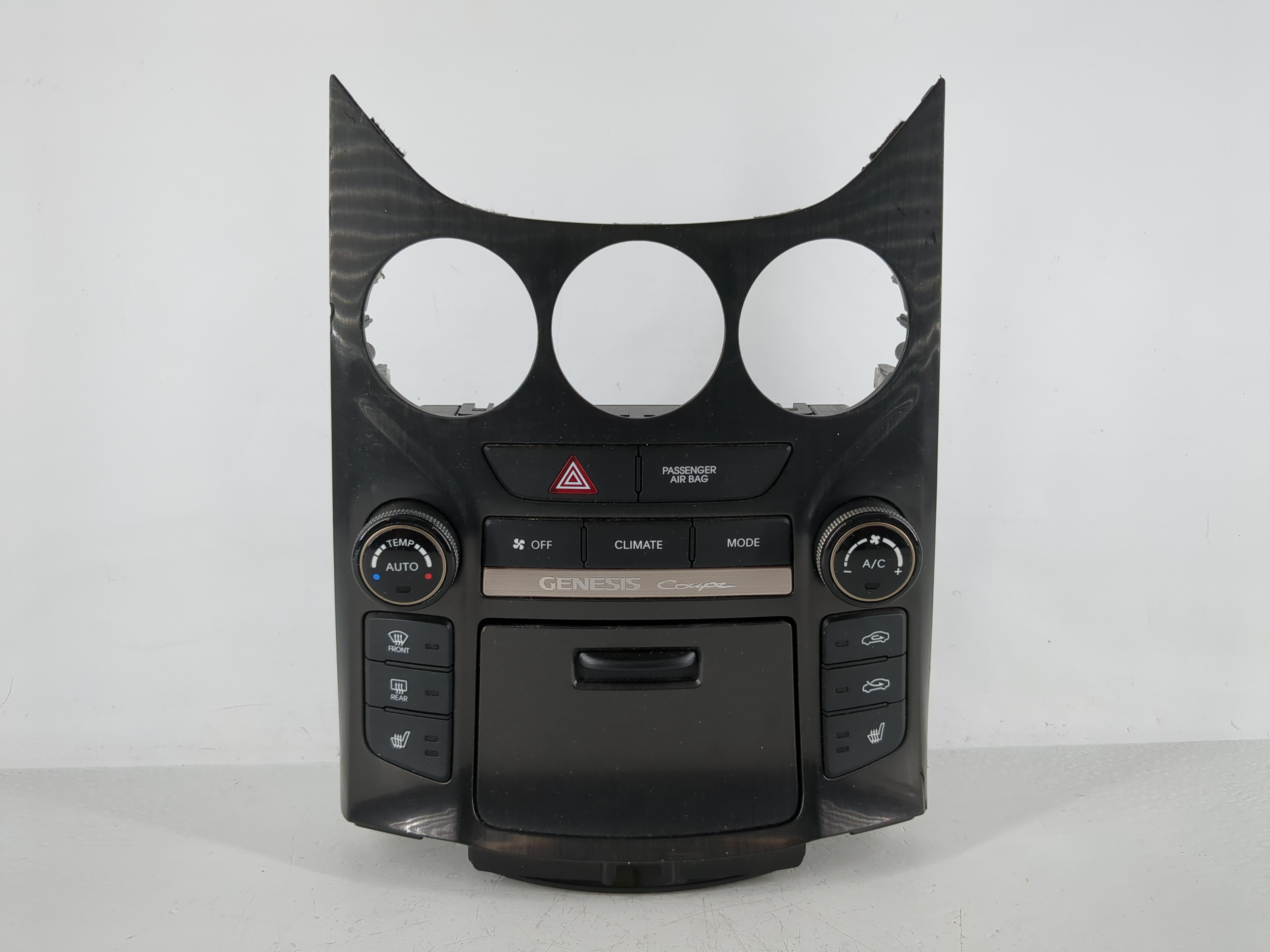 2013-2016 Hyundai Genesis Ac Heater Climate Control 97250-2mfp1 1144215 - Oemusedautoparts1.com