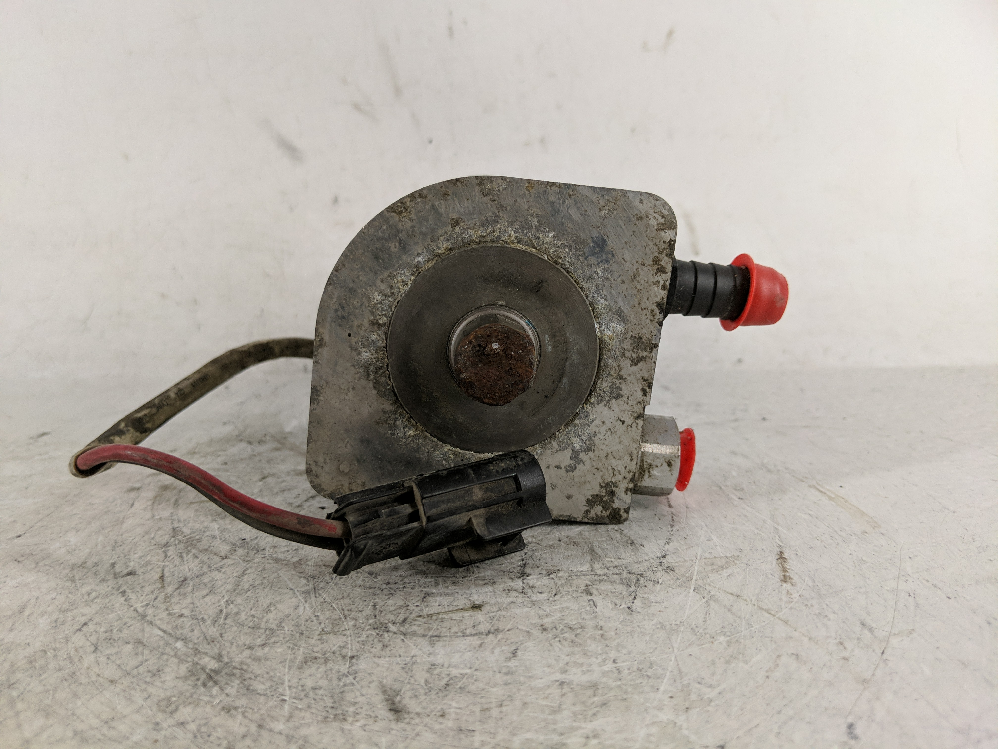 2003-2003 Gmc Yukon Abs Pump Control Module 1144227 - Oemusedautoparts1.com