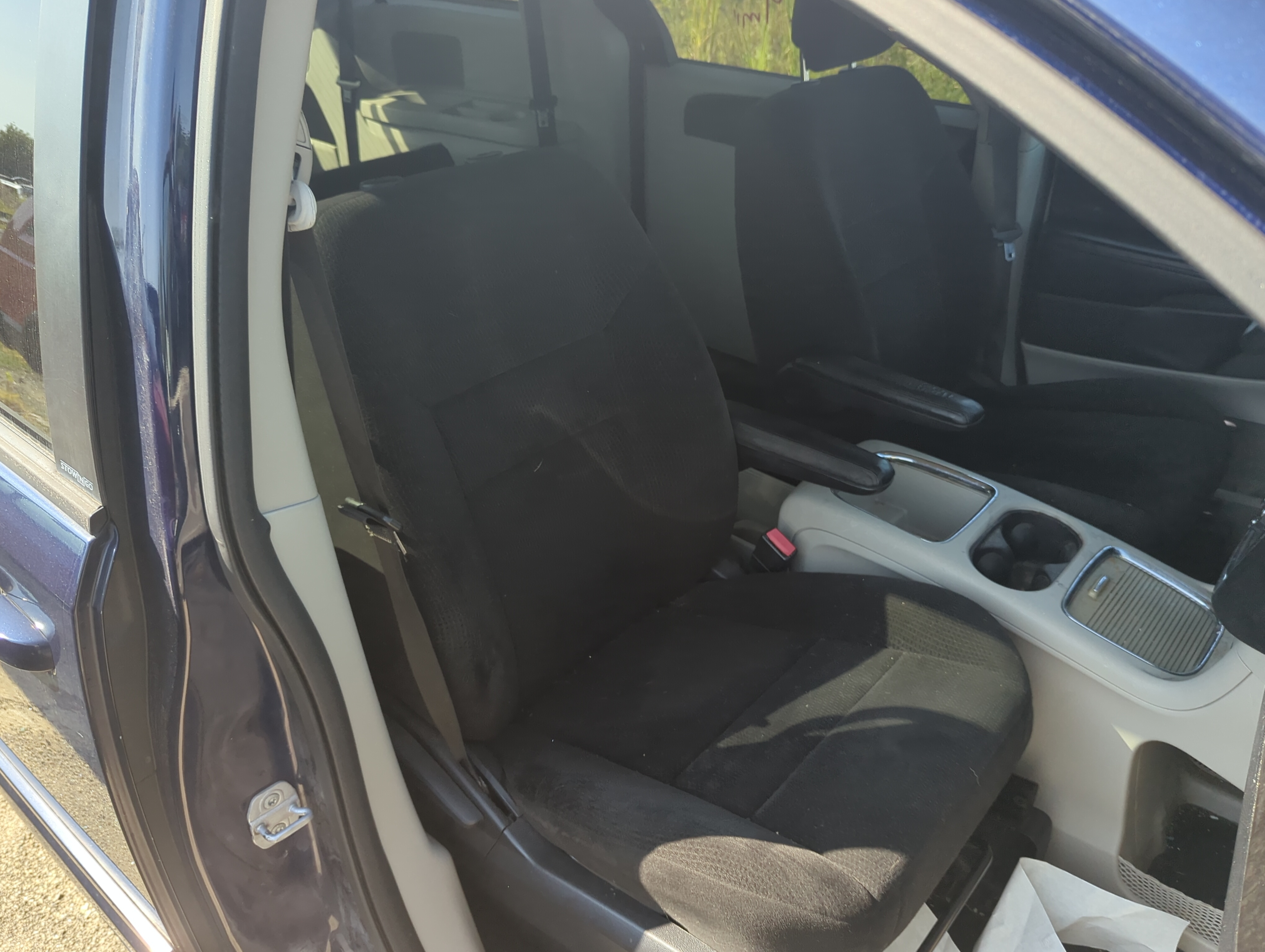 2011-2018 Dodge Grand Caravan Passenger Front Seat Oem 1144657 - Oemusedautoparts1.com
