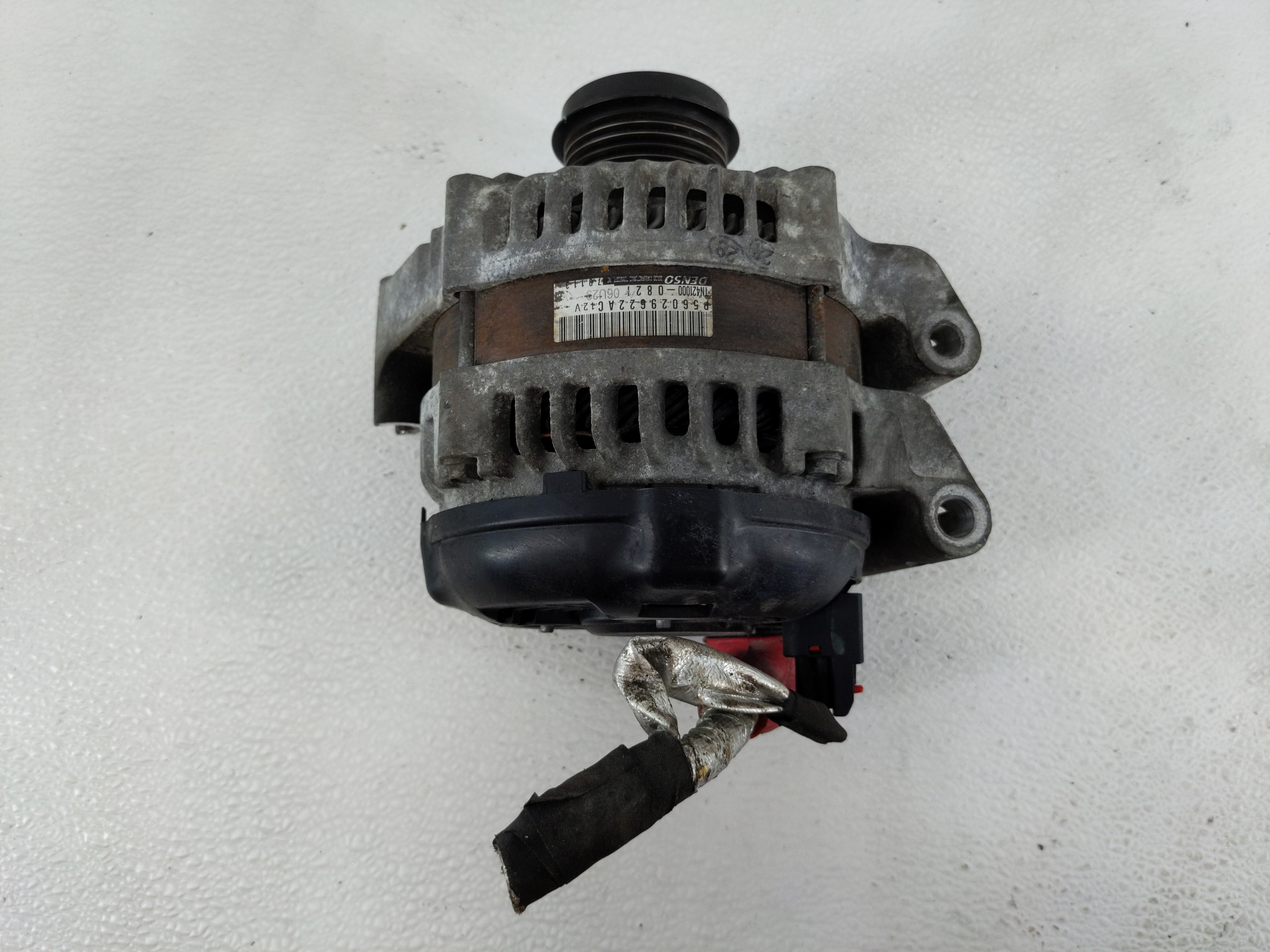 Picture of 2014 Jeep Cherokee Alternator Generator Charging Assembly Engine Oem 1144666