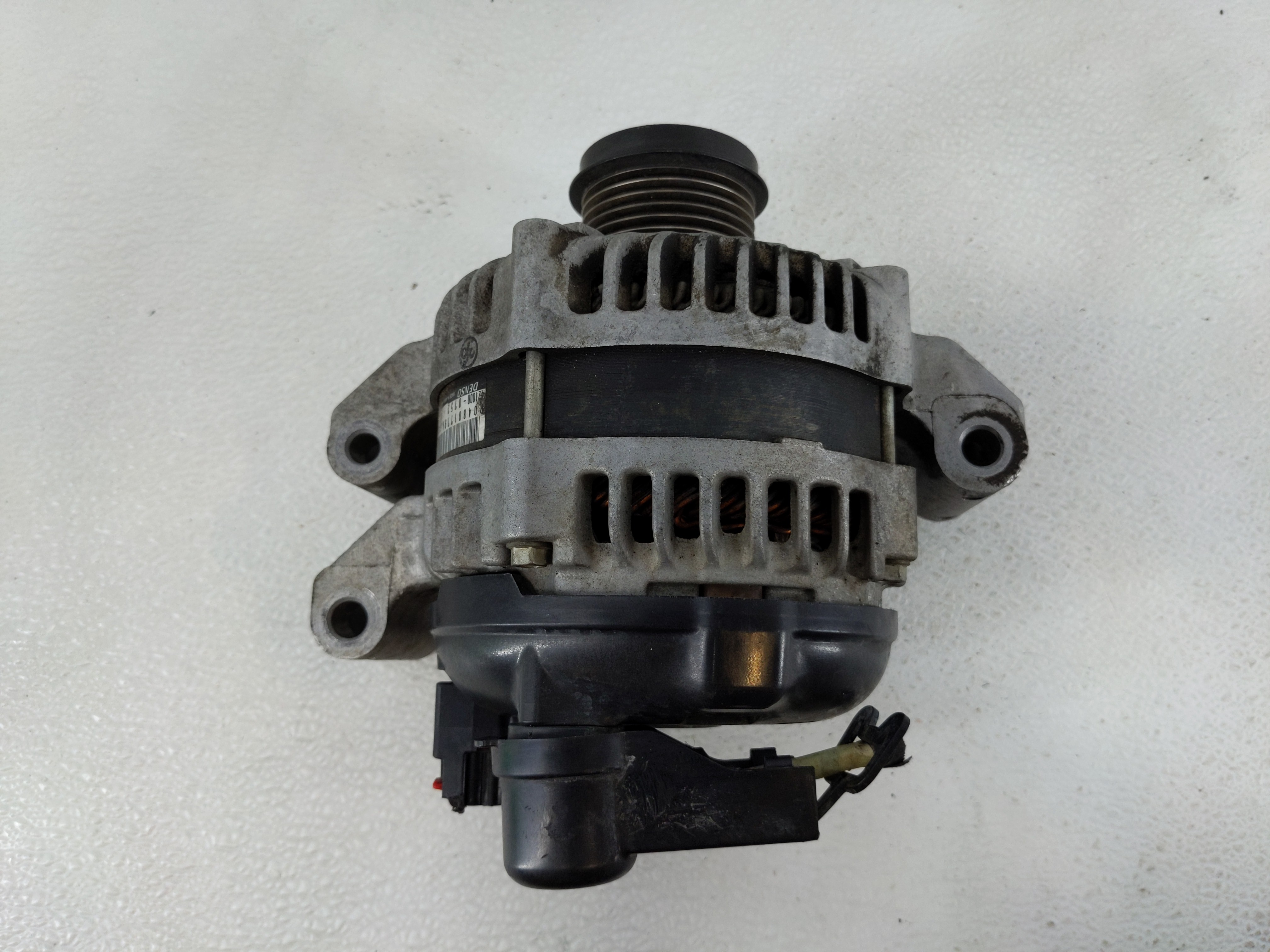 2011 Dodge Charger Alternator Generator Charging Assembly Engine Oem 1144669 - Oemusedautoparts1.com