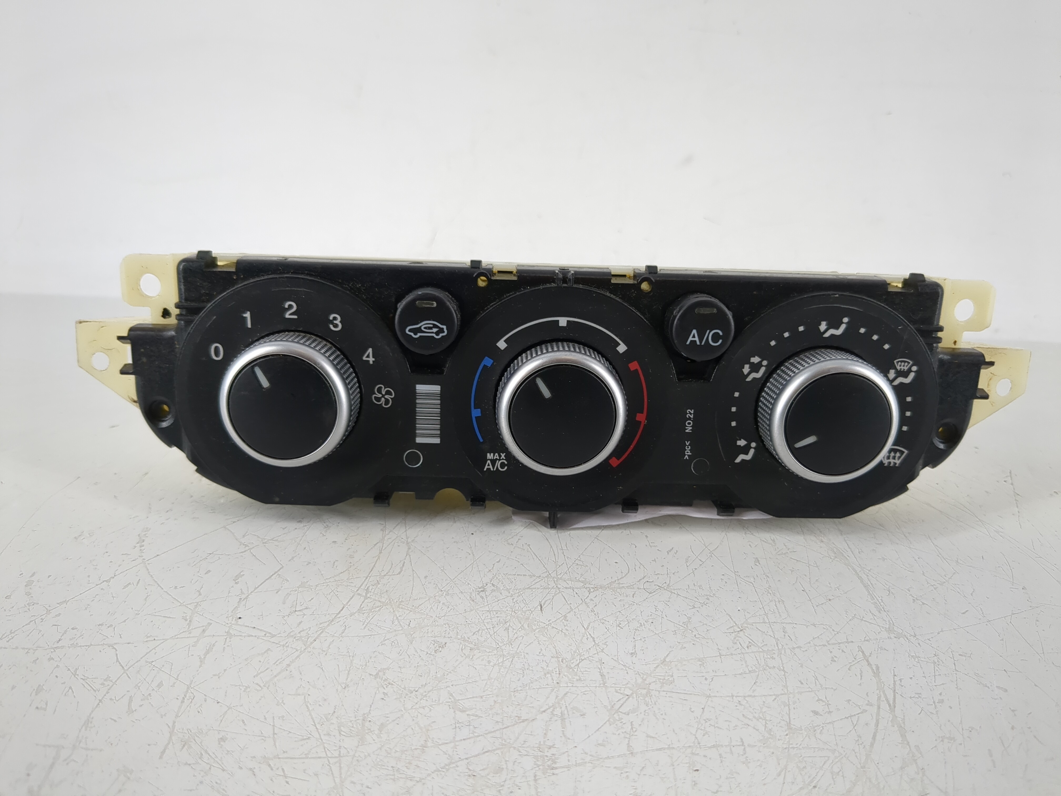 2013-2016 Ford Escape Ac Heater Climate Control Cj5t-19980-dc 1144830 - Oemusedautoparts1.com