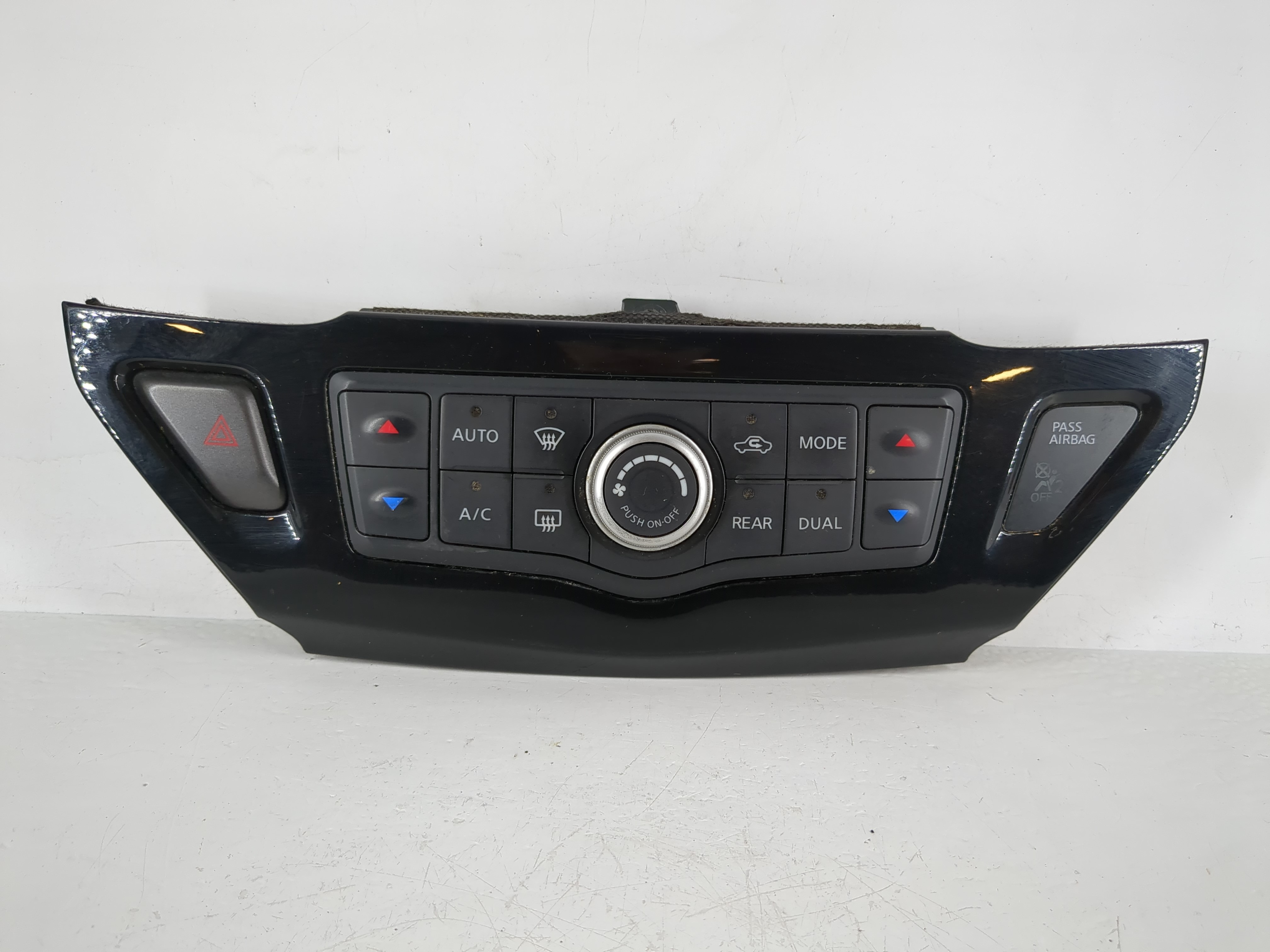 Picture of 2013-2016 Nissan Pathfinder Ac Heater Climate Control 27500 3ka2a 1144846