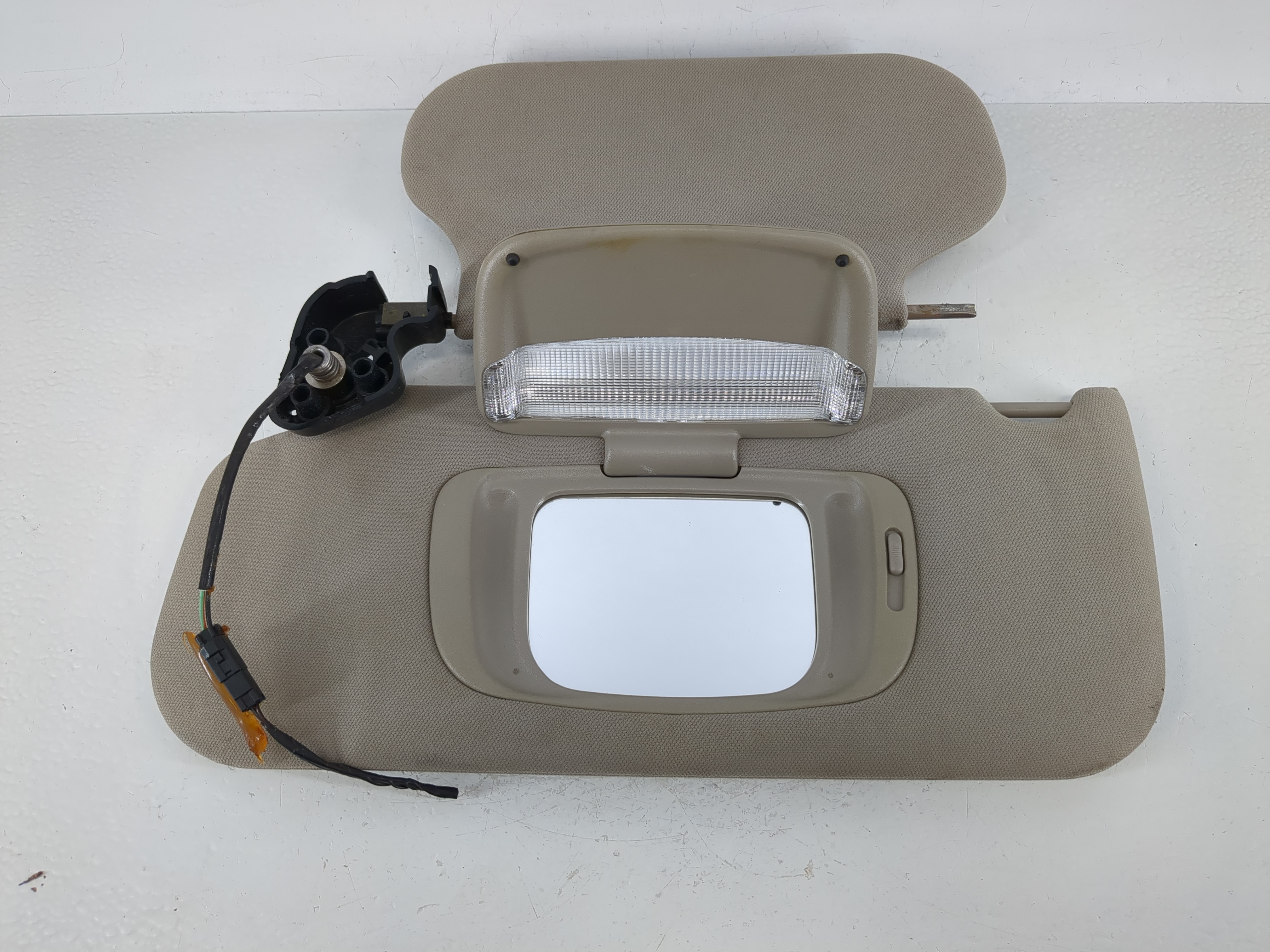 Picture of 2003 Lincoln Ls Driver Sun Visor Mirror Left Sunvisor Beige 1144898