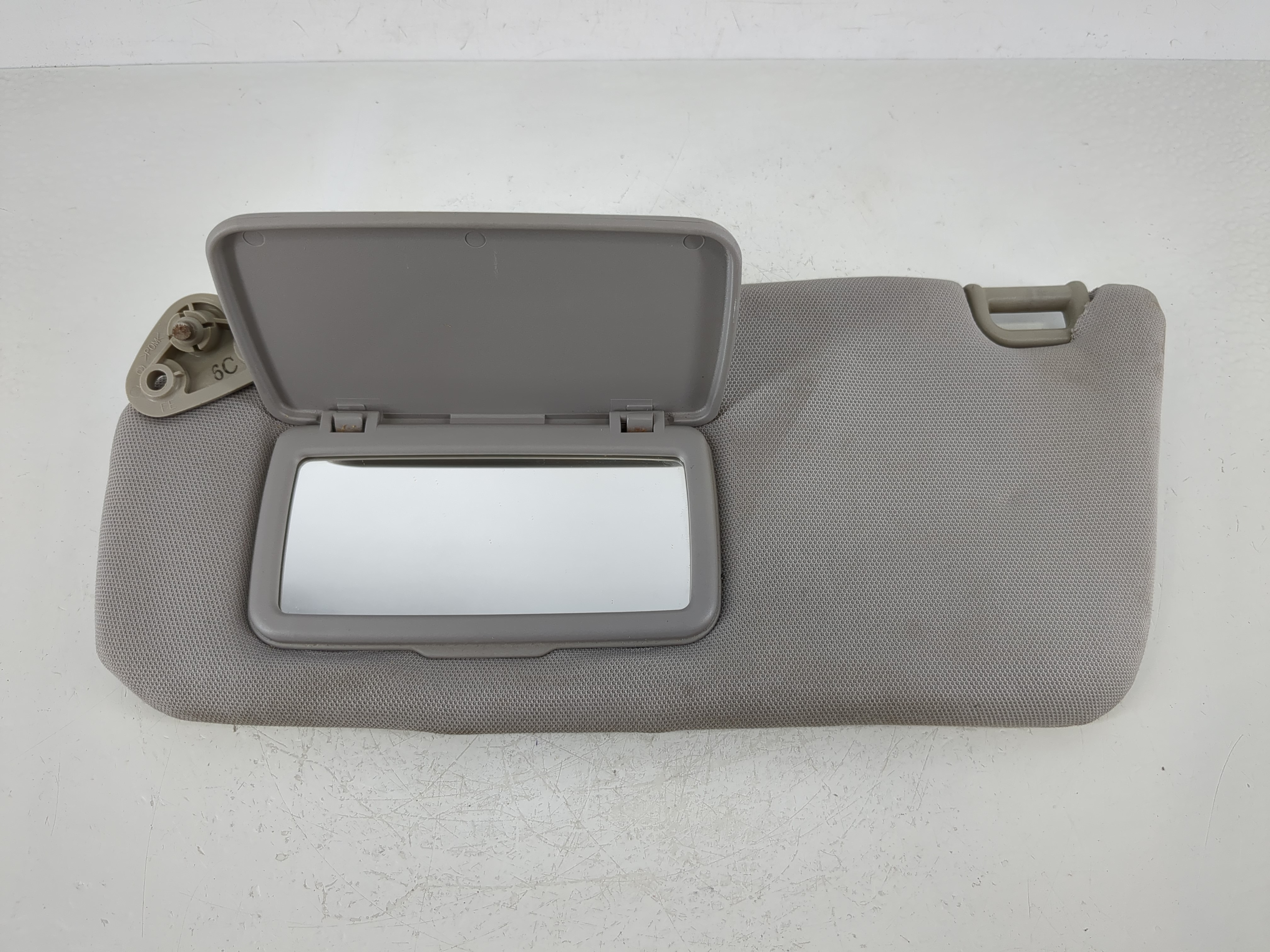 Picture of 2006-2007 Subaru Impreza Driver Sun Visor Mirror Left Sunvisor Grey 1144904