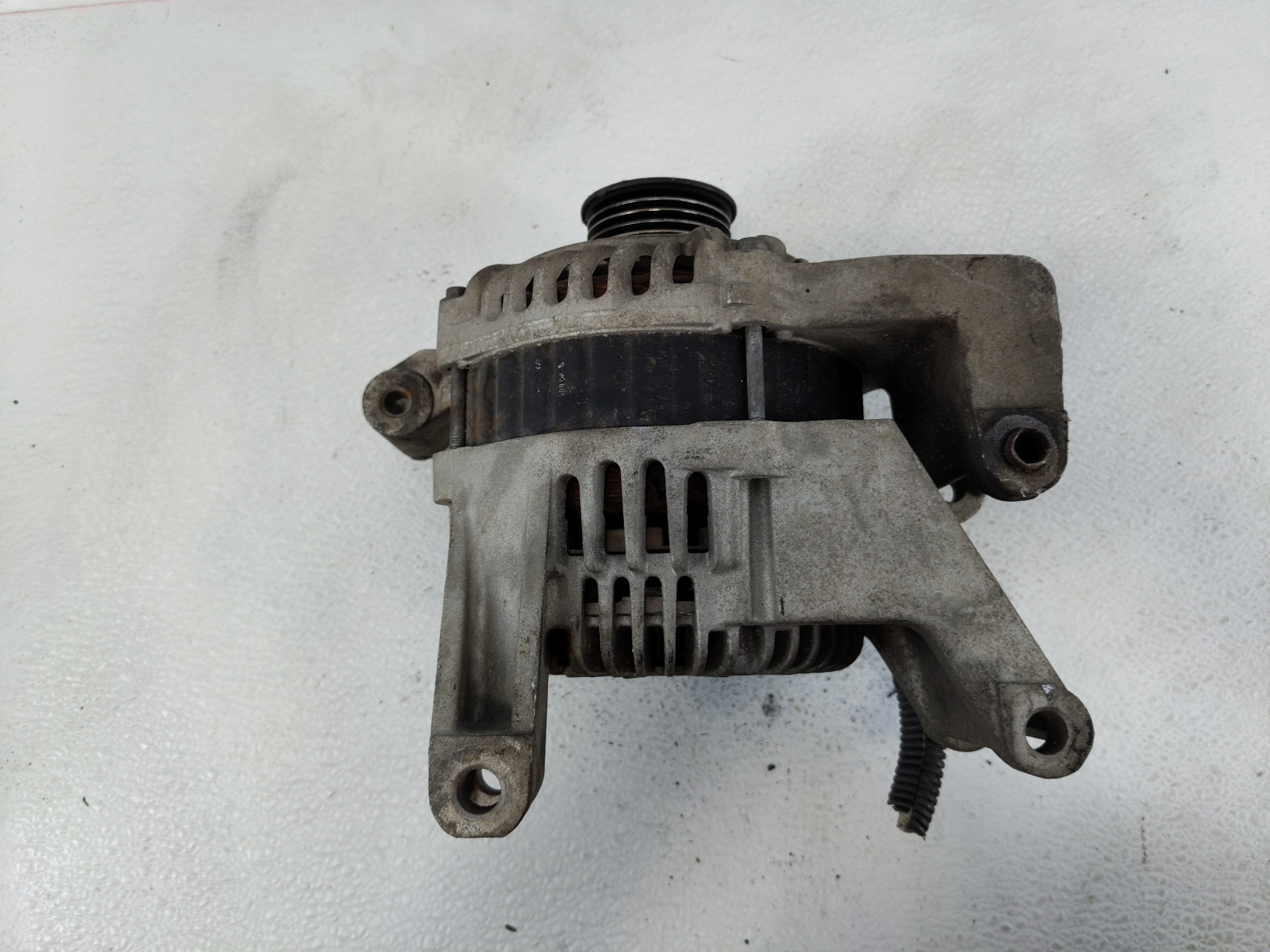 2010-2013 Mazda 3 Alternator Generator Charging Assembly Engine Oem 1144937 - Oemusedautoparts1.com