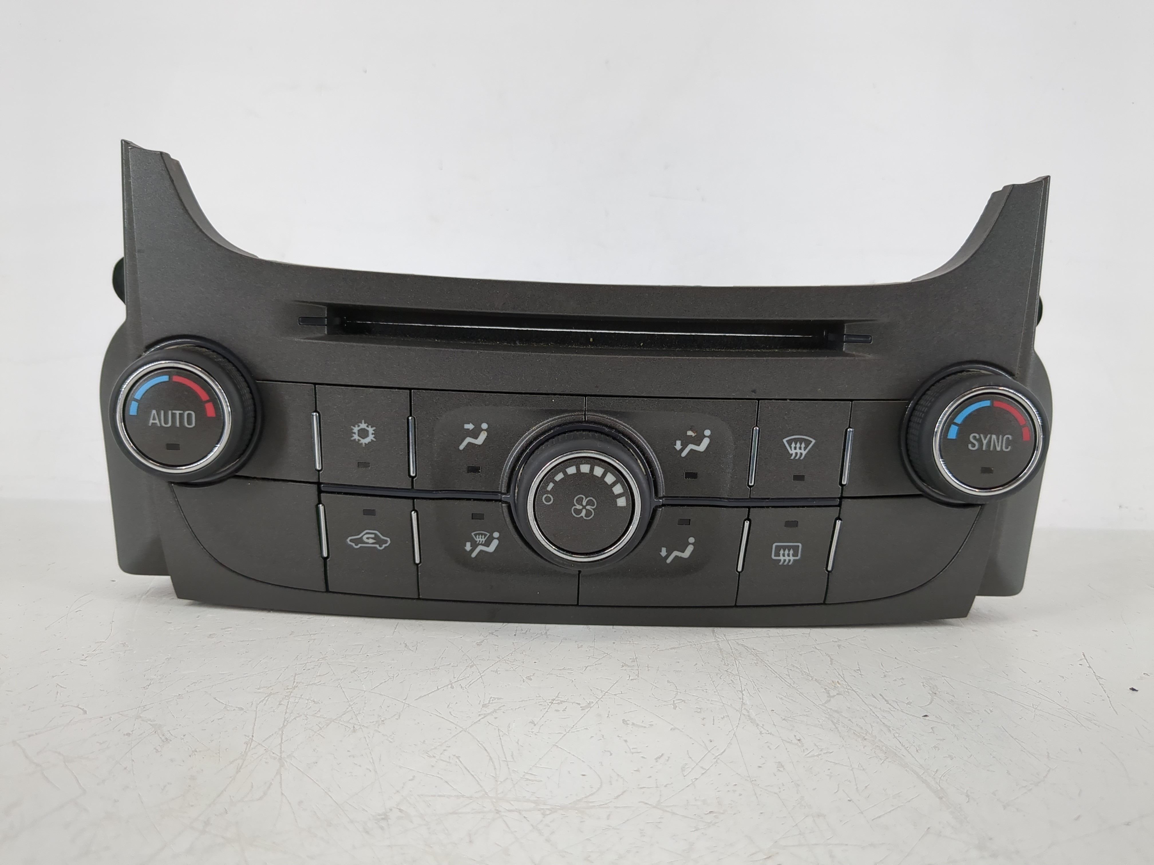 2013-2015 Chevrolet Malibu Ac Heater Climate Control 22854788 1144949 - Oemusedautoparts1.com