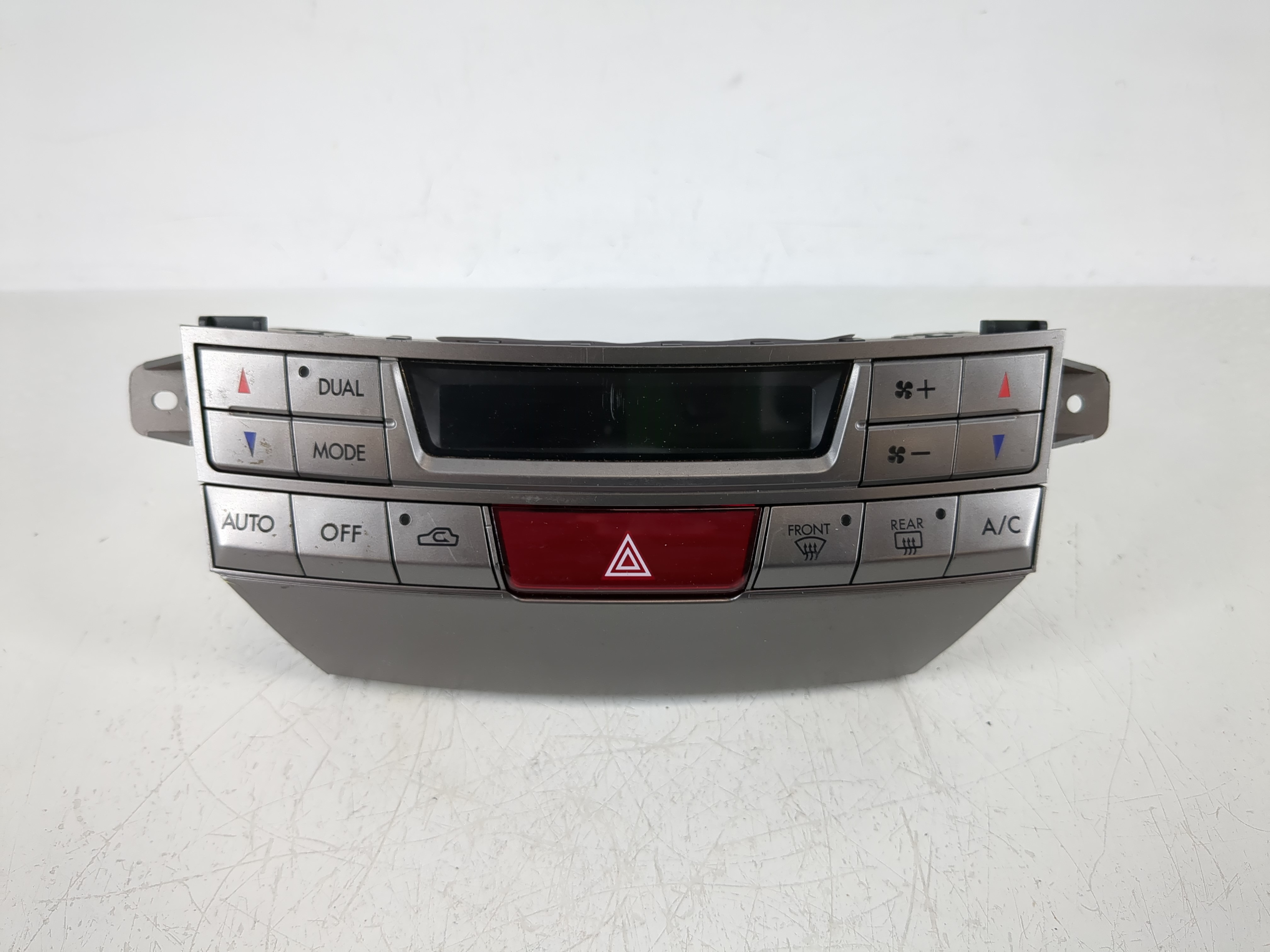 Picture of 2010-2014 Subaru Legacy Ac Heater Climate Control 72311aj03a 1144950