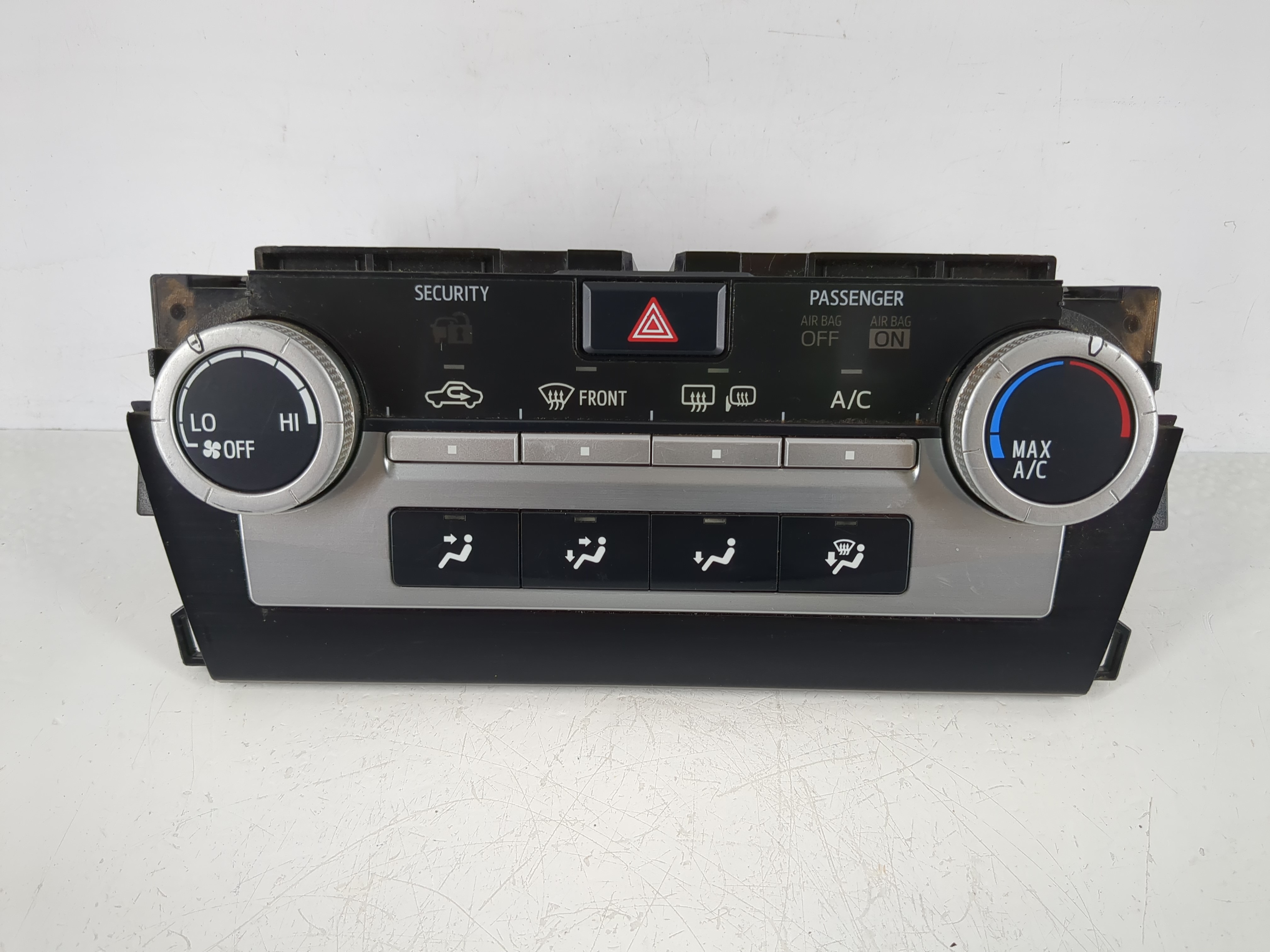2012-2014 Toyota Camry Ac Heater Climate Control 55900-06360 1144979 - Oemusedautoparts1.com