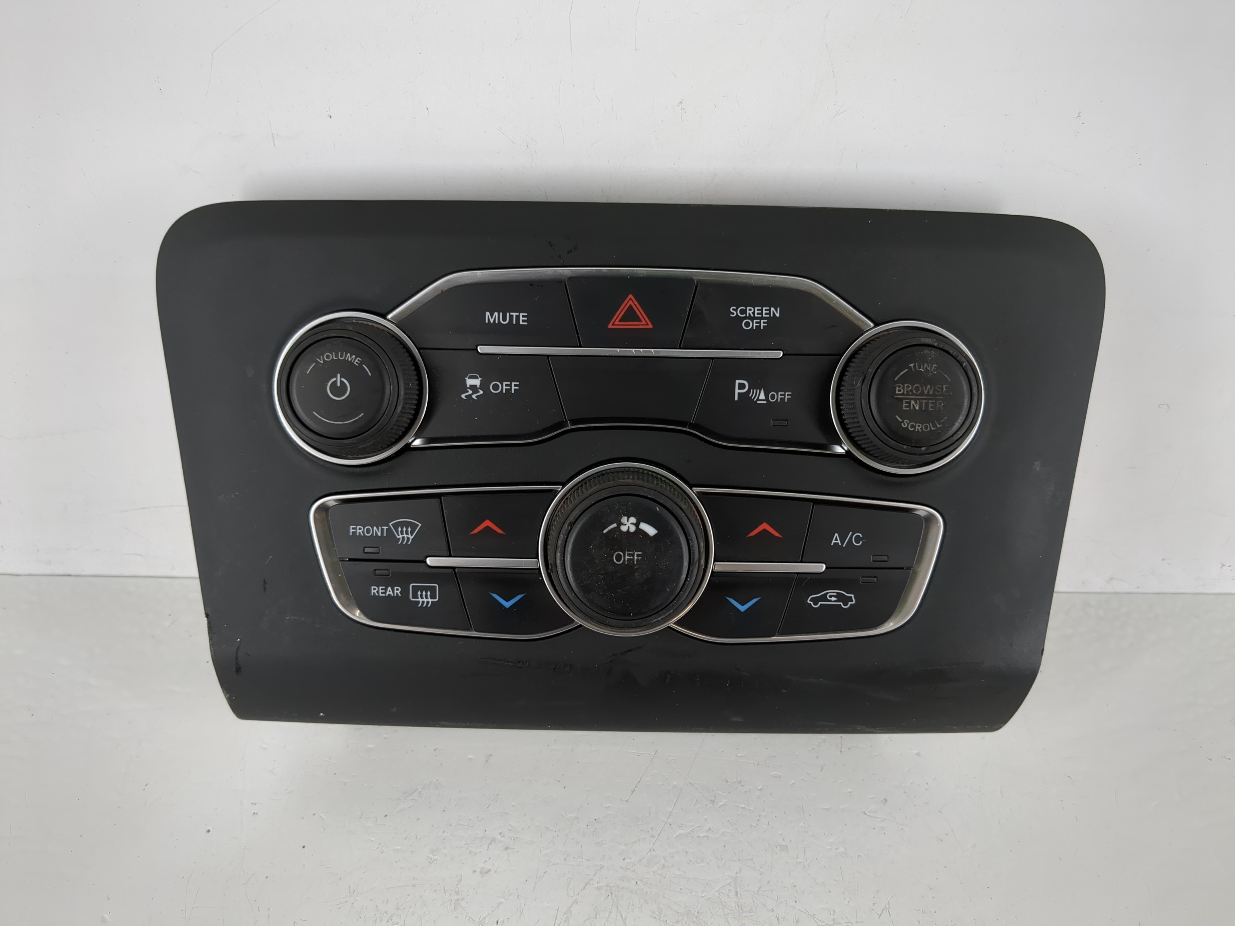 2017-2022 Dodge Charger Ac Heater Climate Control P68293615ad 1144987 - Oemusedautoparts1.com