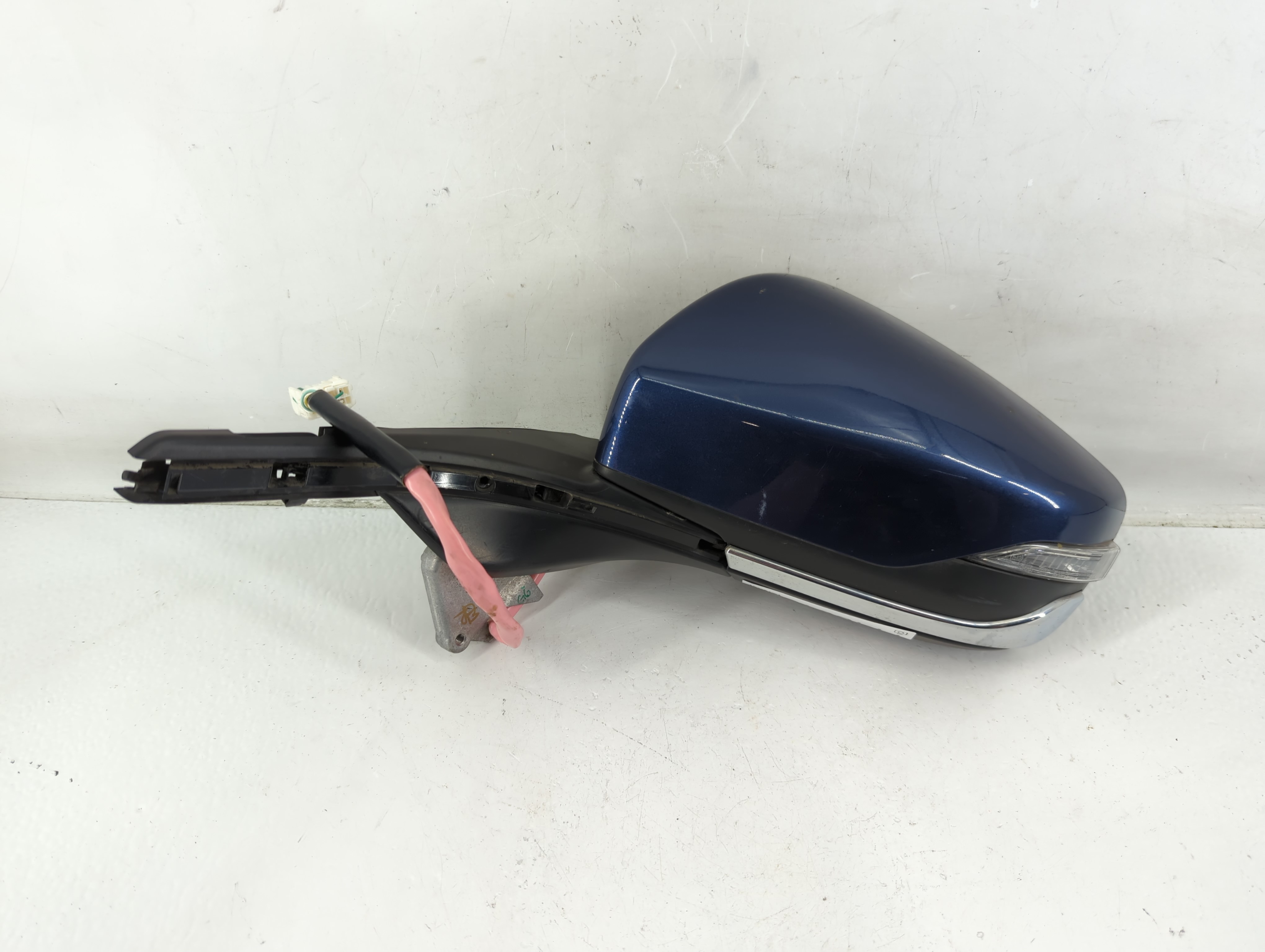 2020-2022 Subaru Legacy Driver Left Side View Power Door Mirror 1145015 - Oemusedautoparts1.com