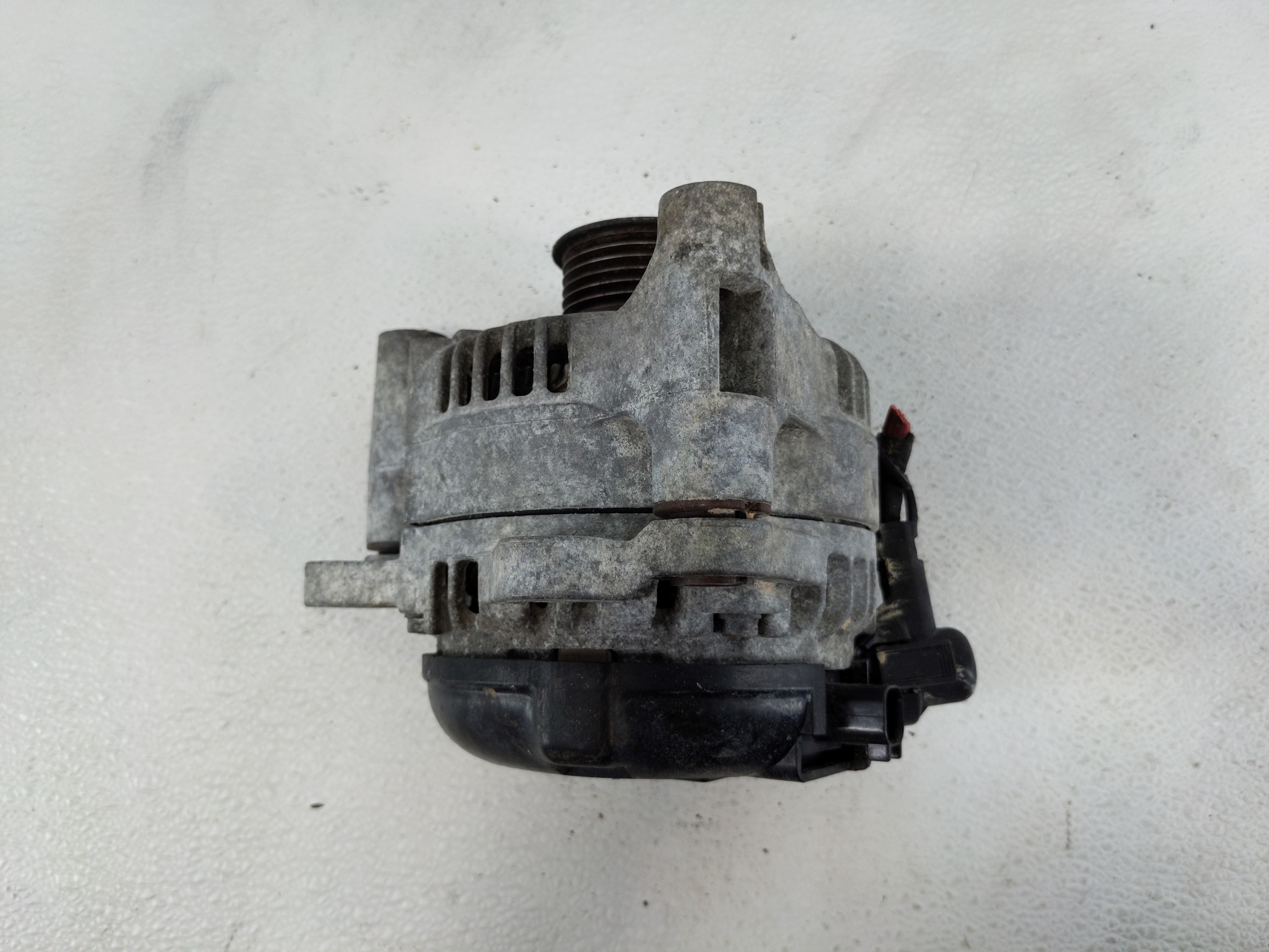 Picture of 2012 Jeep Wrangler Alternator Generator Charging Assembly Engine Oem 1145033