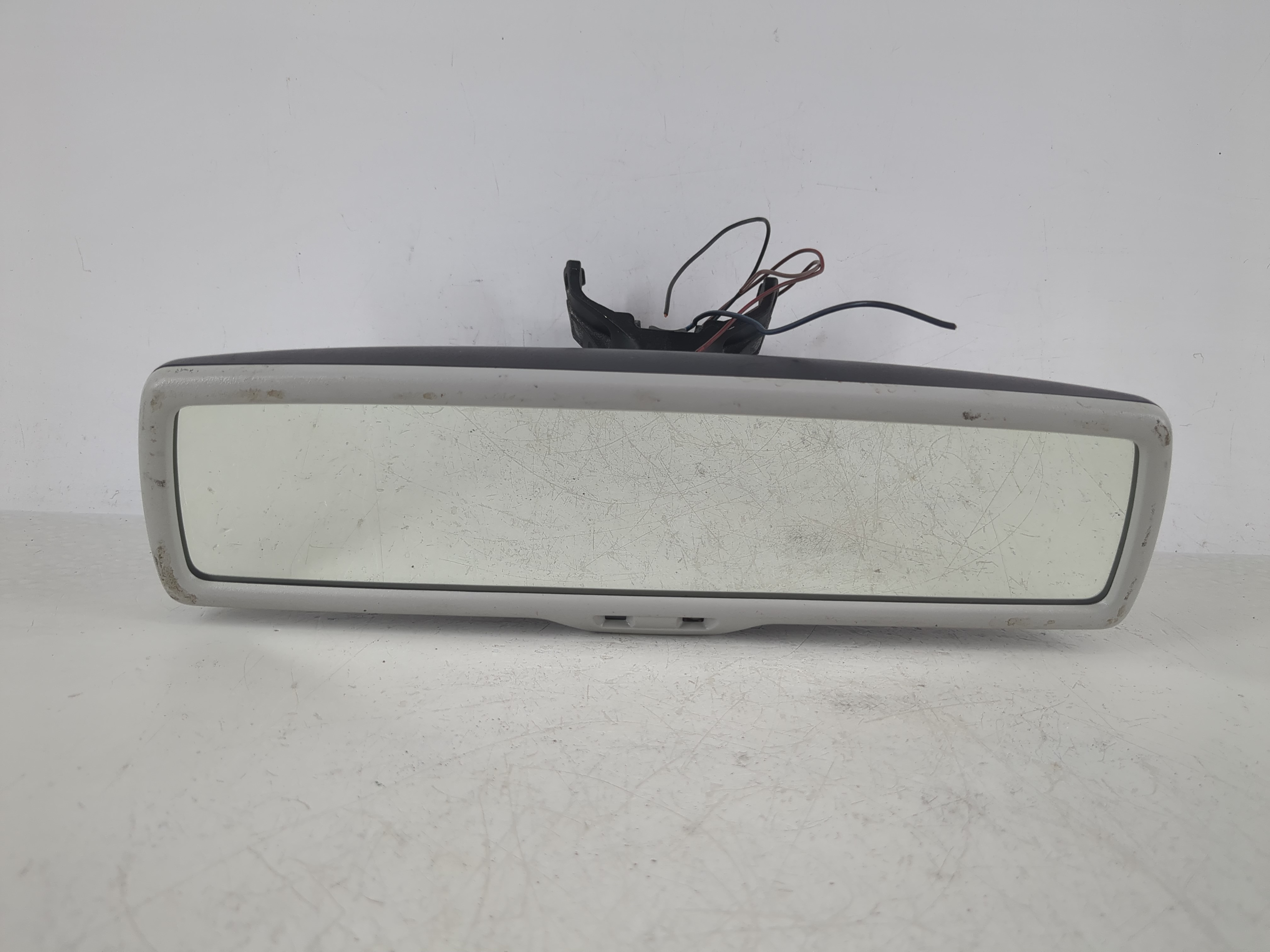 2009-2012 Volkswagen Cc Interior Rear View Mirror Oem 1145045 - Oemusedautoparts1.com