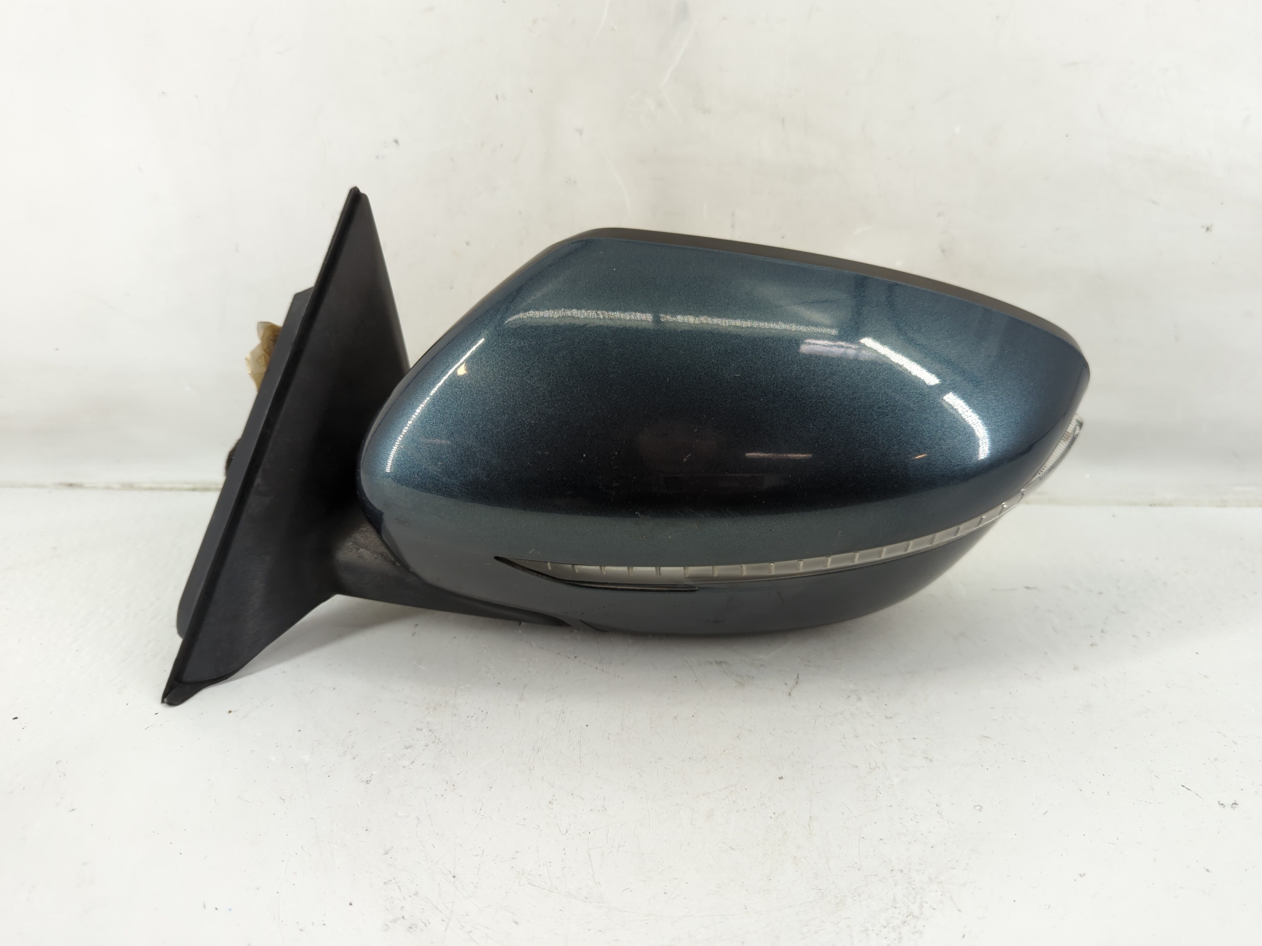2014-2016 Nissan Rogue Driver Left Side View Power Door Mirror Blue 1145062 - Oemusedautoparts1.com