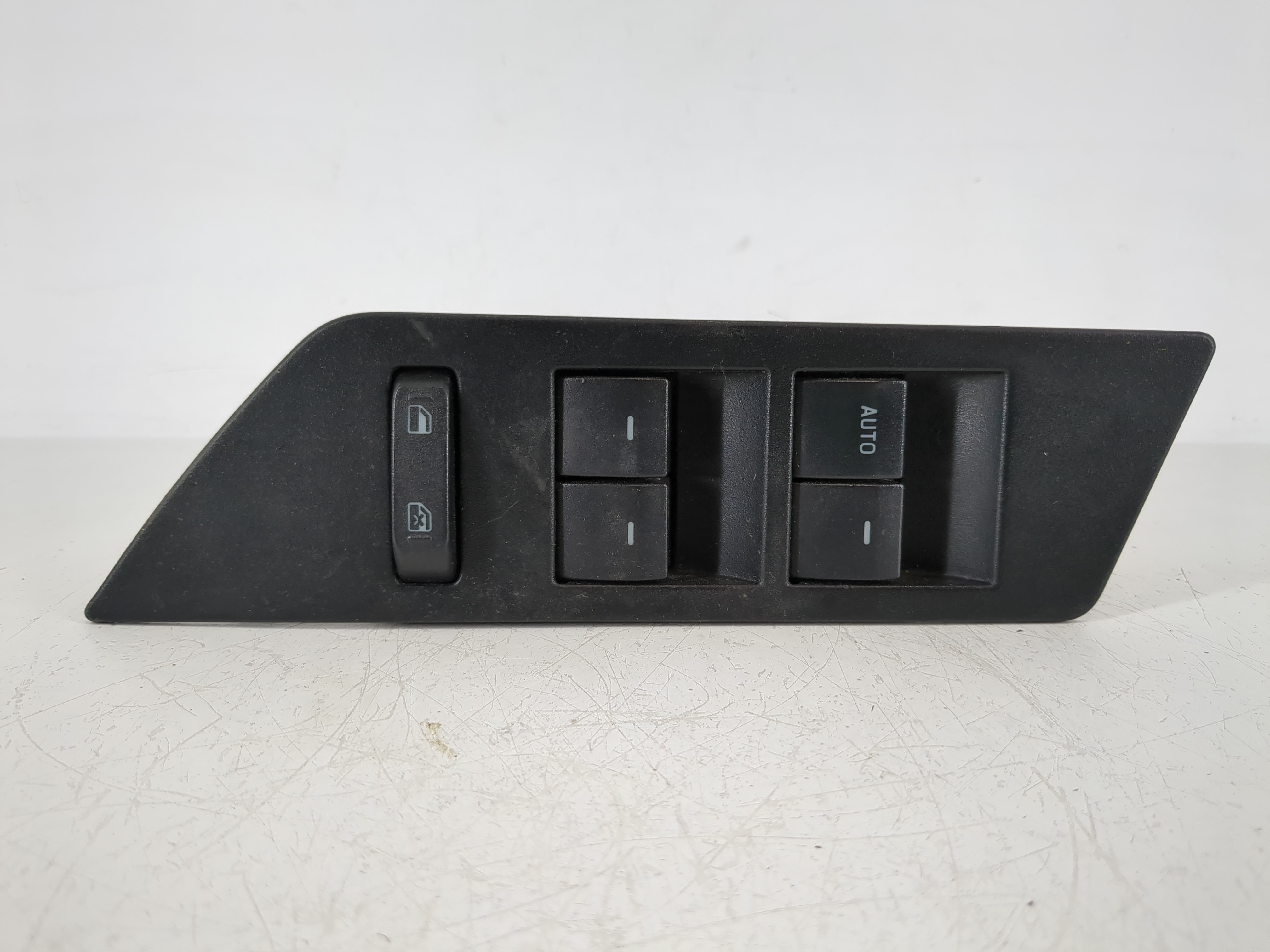 2011-2014 Ford Edge Driver Left Door Master Power Window Switch 1145091 - Oemusedautoparts1.com