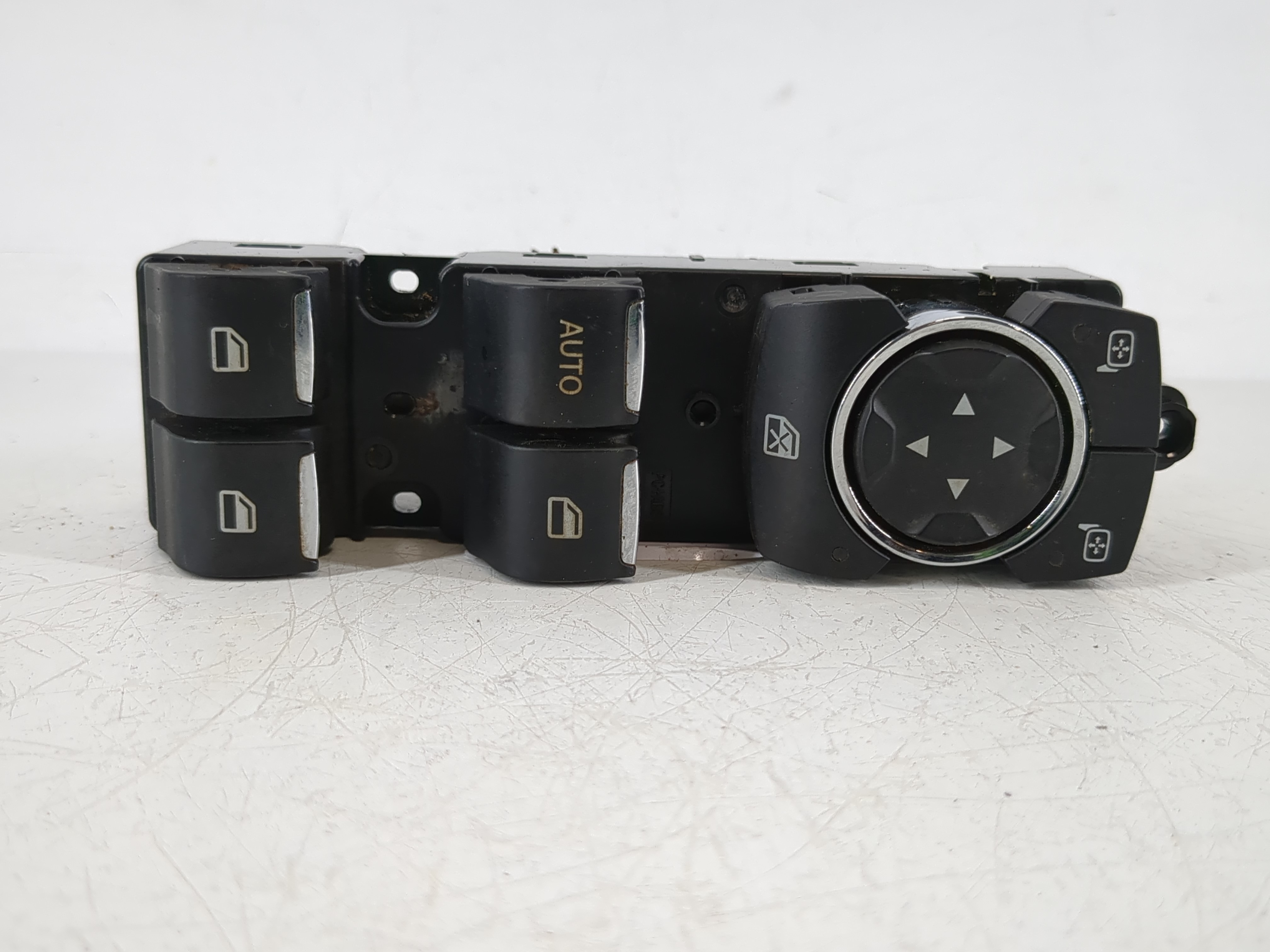 2018-2022 Ford Ecosport Driver Left Door Master Power Window Switch 1145099 - Oemusedautoparts1.com