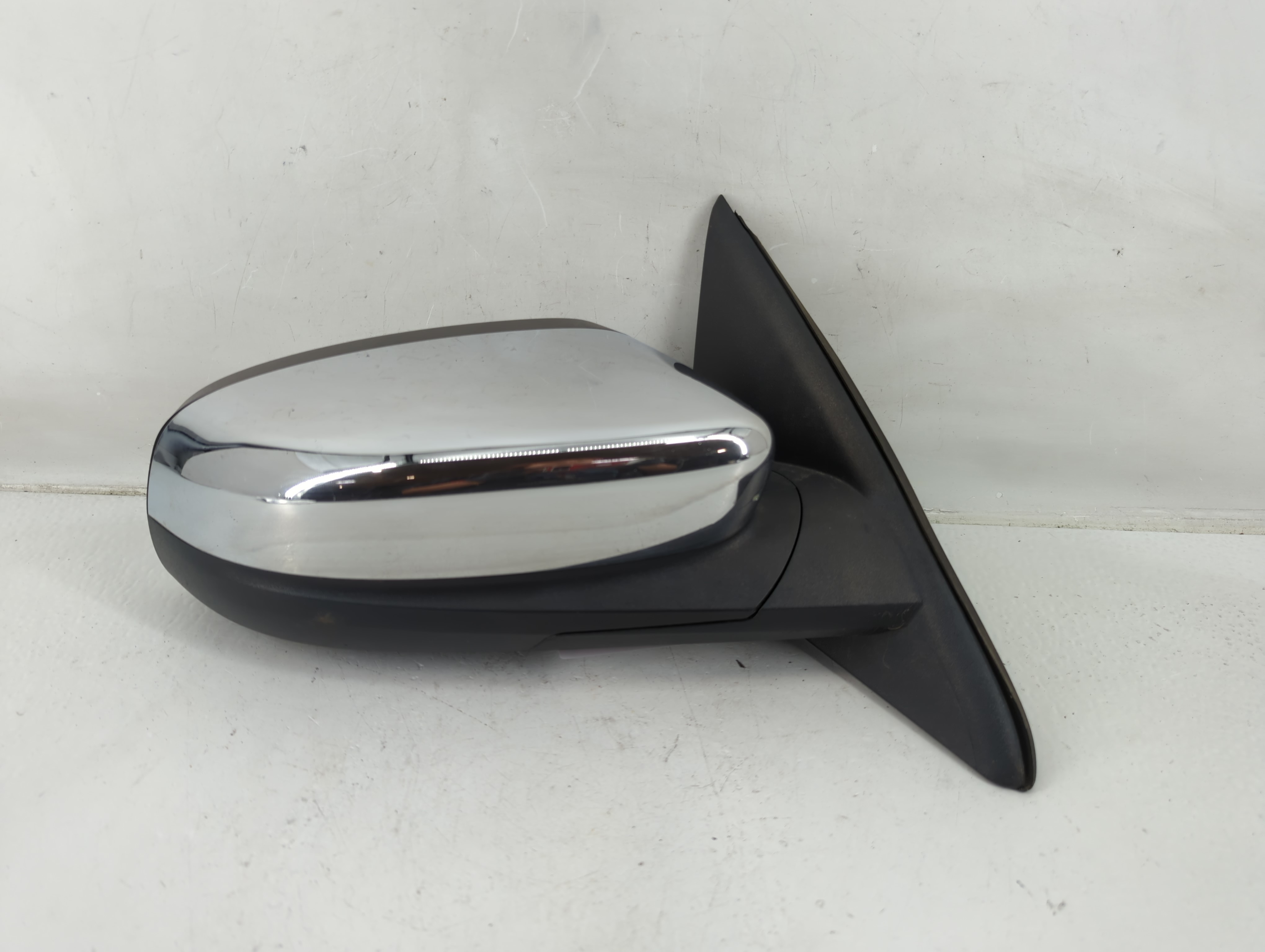 Picture of 2010-2019 Ford Taurus Passenger Right Side View Power Door Mirror Chrome 1145107