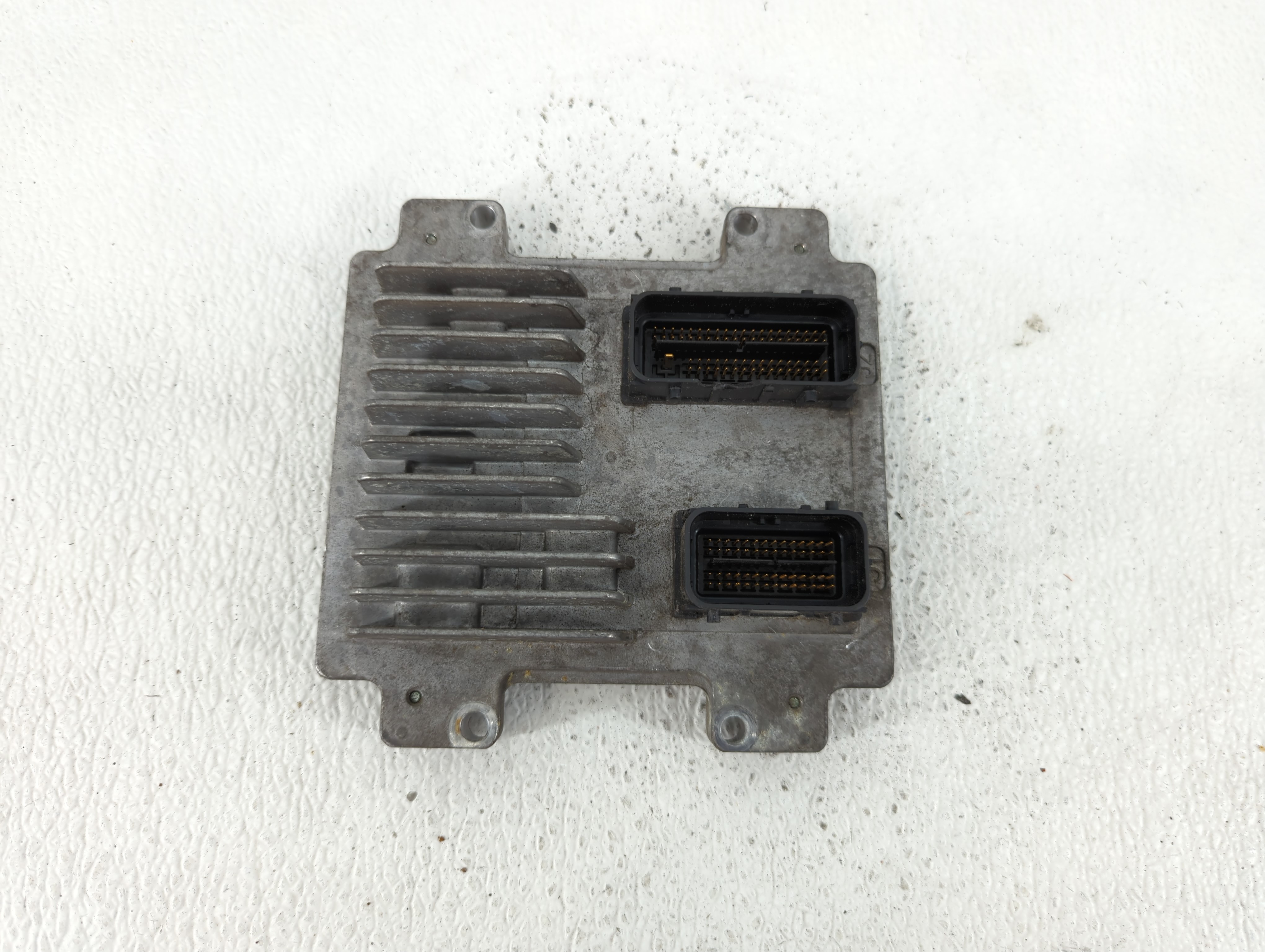 Picture of 2011-2012 Chevrolet Cruze Engine Control Computer Ecu Pcm Ecm Pcu Oem 1145145