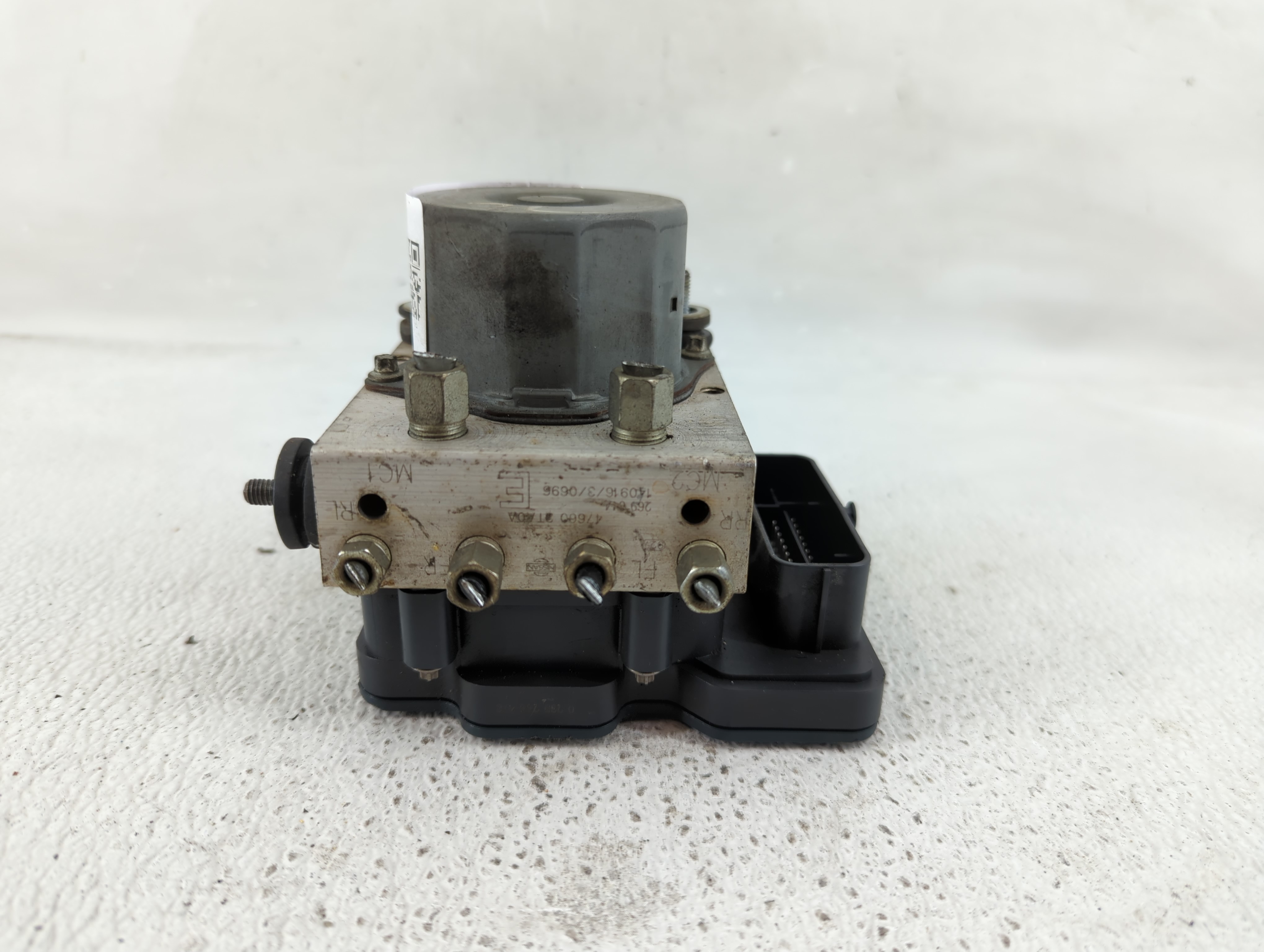Picture of 2013-2015 Nissan Altima Abs Pump Control Module 1145170