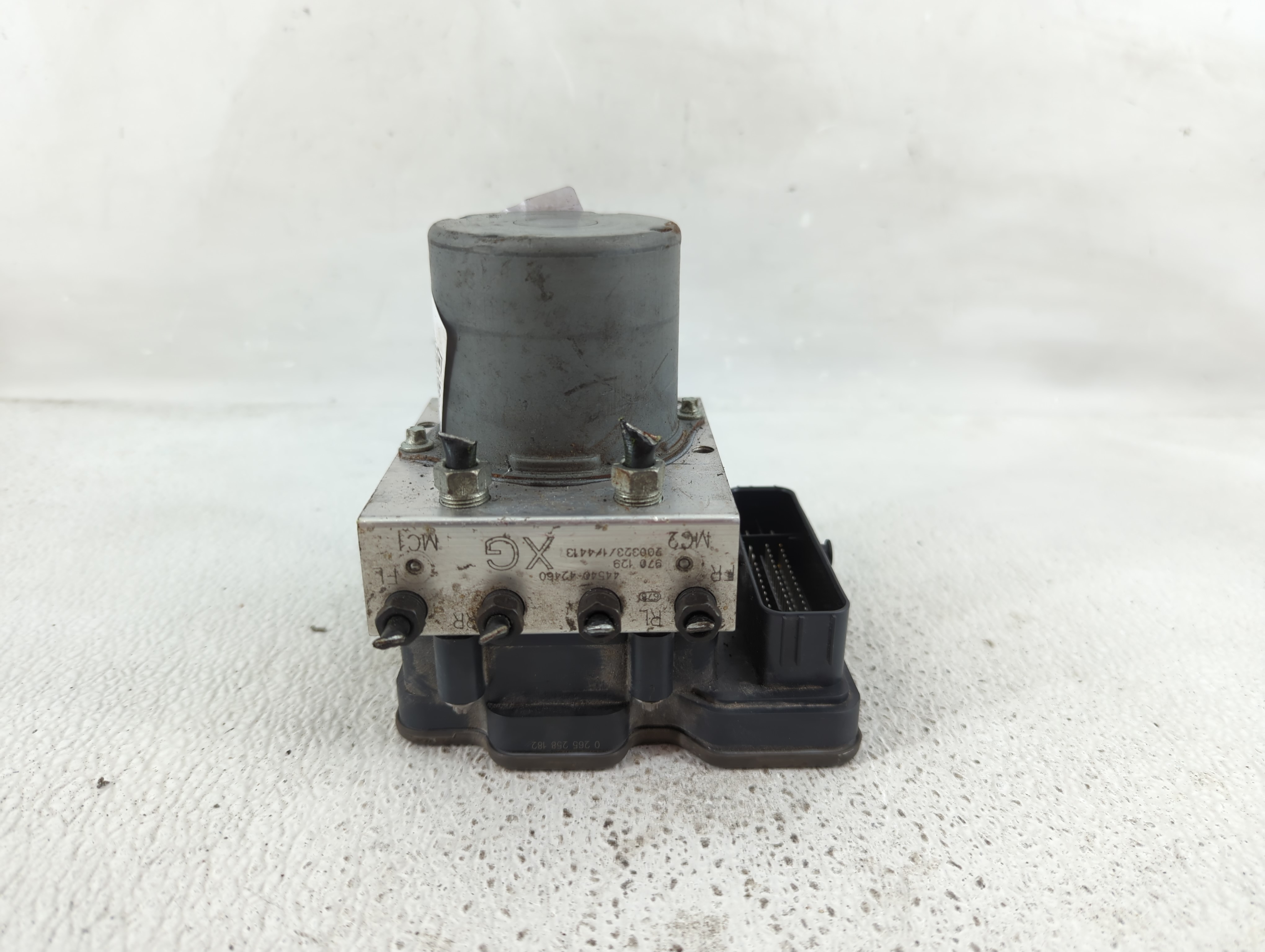Picture of 2019-2021 Toyota Rav4 Abs Pump Control Module 1145177