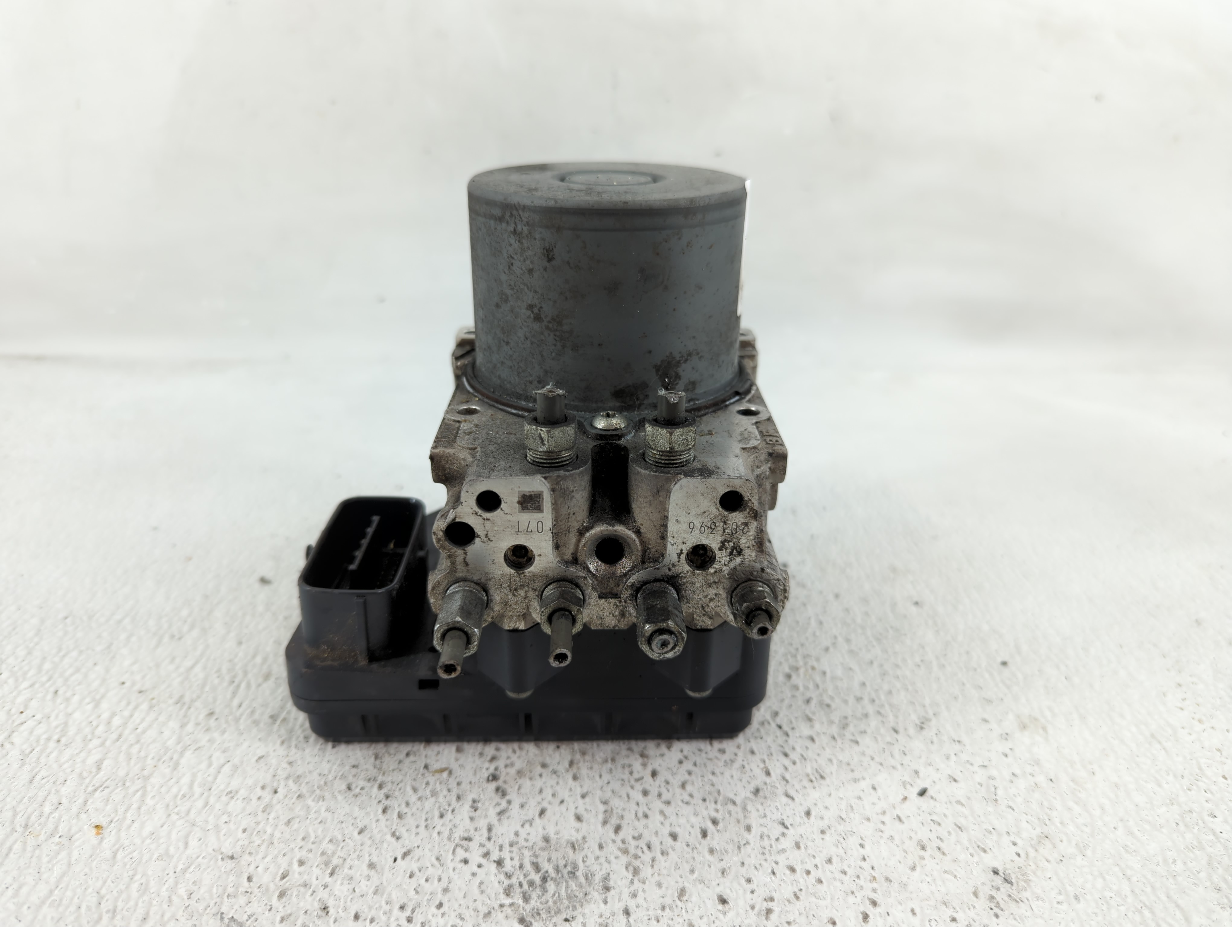 2017-2017 Mazda 6 Abs Pump Control Module 1145186 - Oemusedautoparts1.com