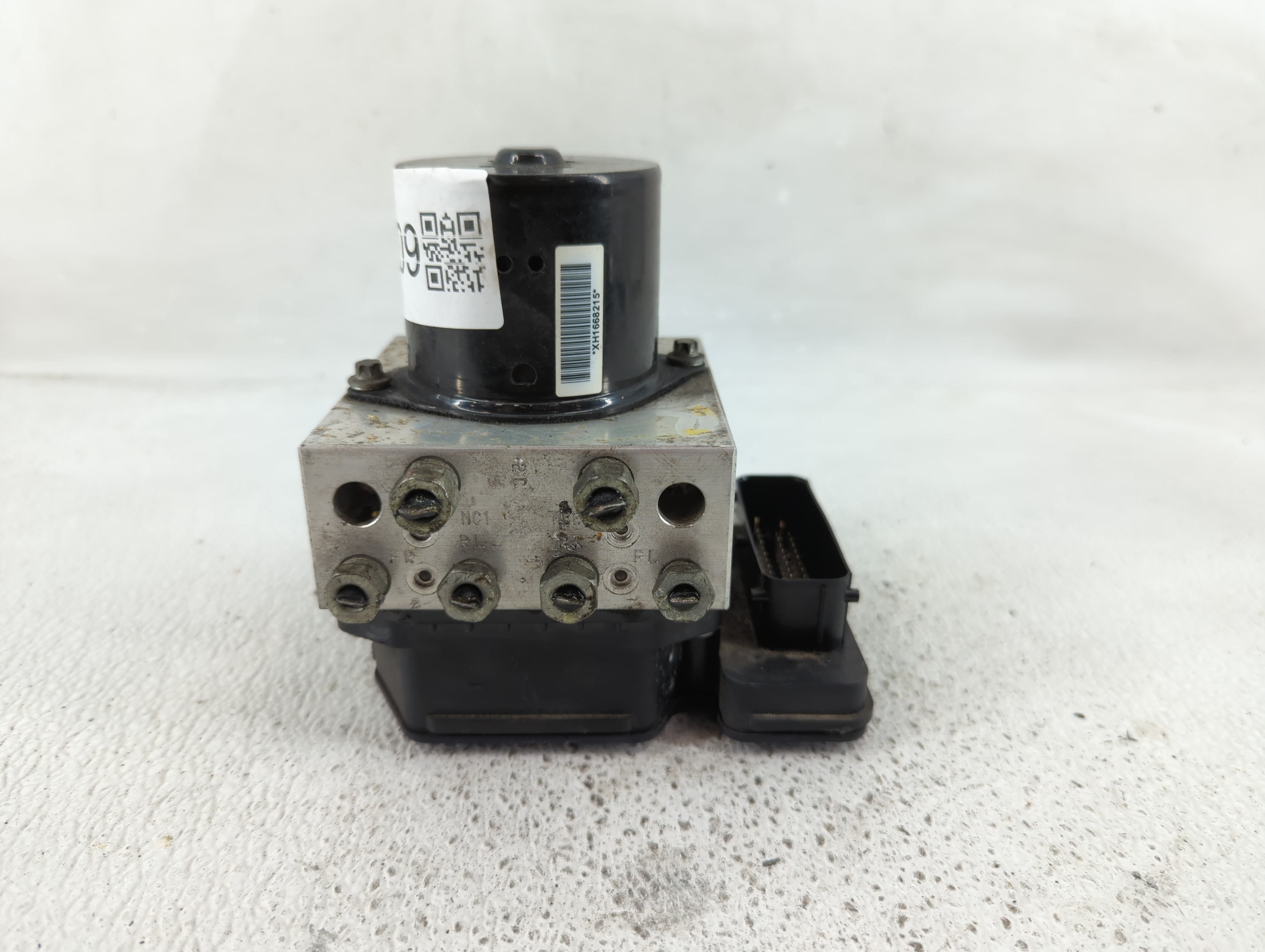 2013-2016 Chevrolet Malibu Abs Pump Control Module 1145209 - Oemusedautoparts1.com