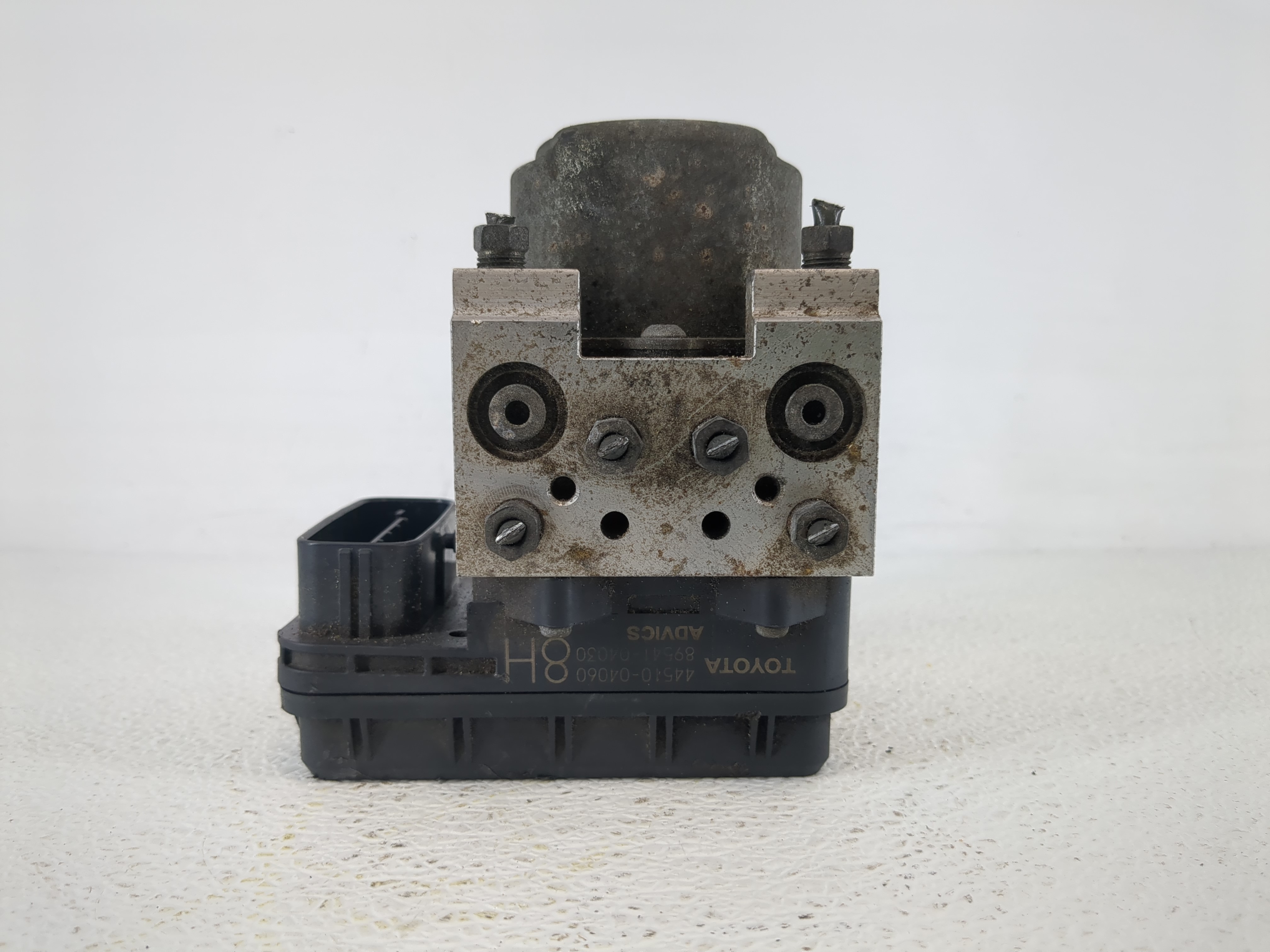 2005-2008 Toyota Tacoma Abs Pump Control Module 1145219 - Oemusedautoparts1.com