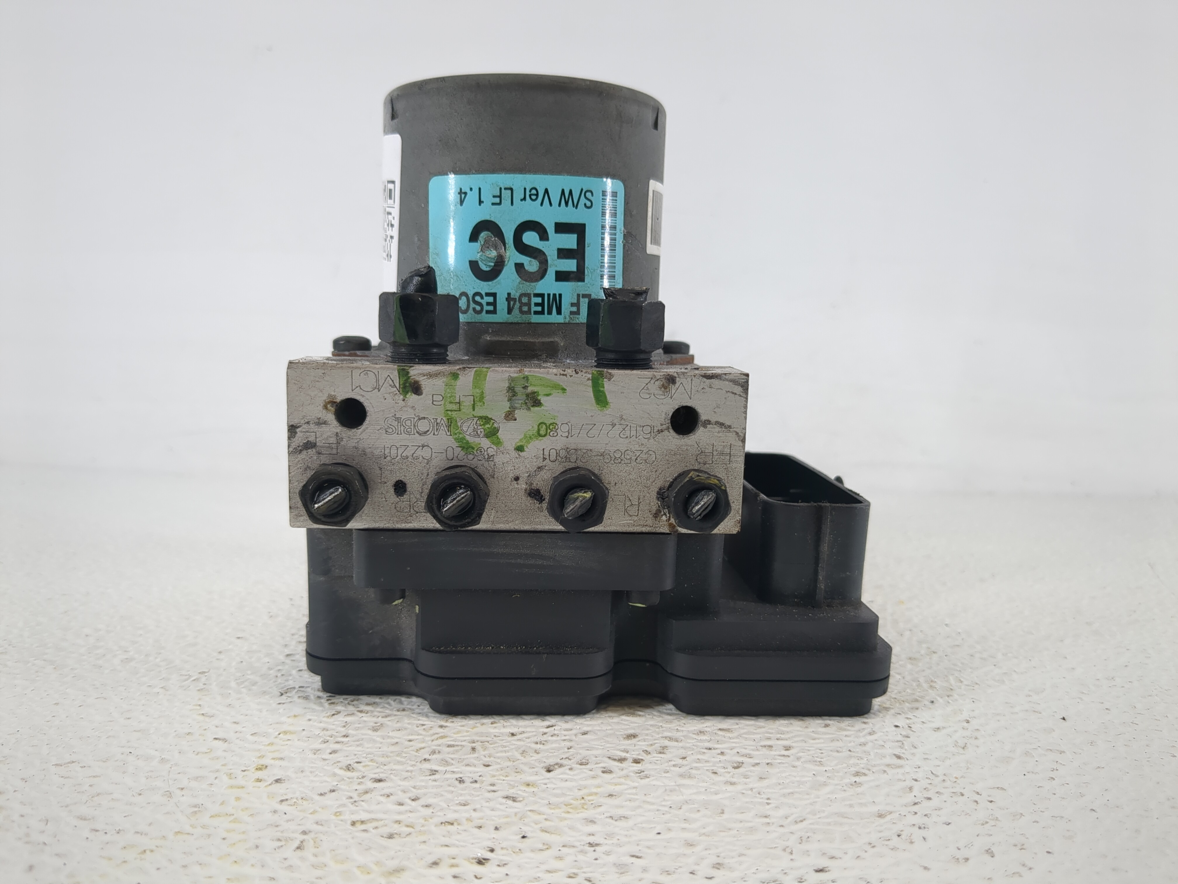 Picture of 2015-2017 Hyundai Sonata Abs Pump Control Module 1145223