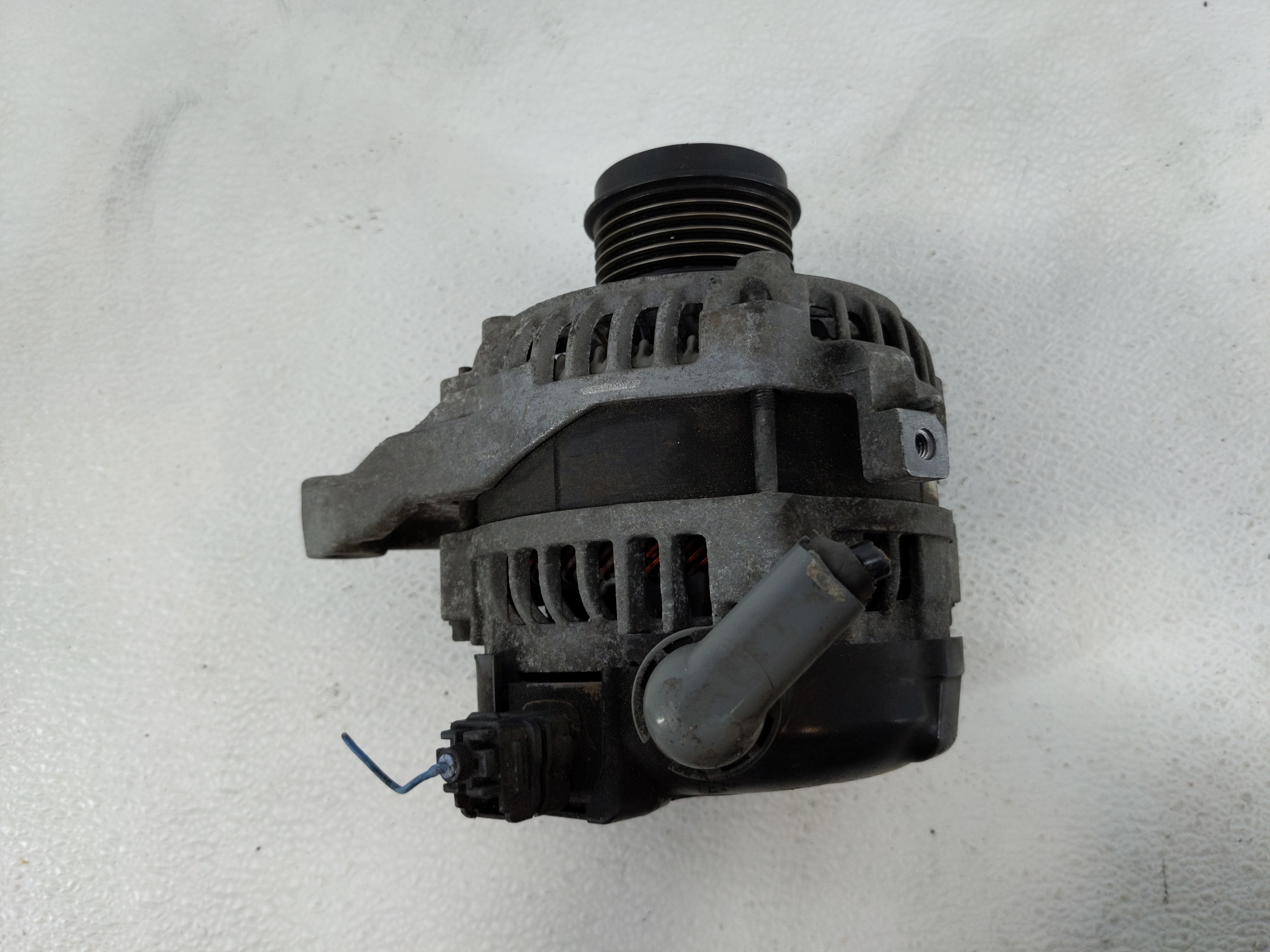 2013-2018 Toyota Rav4 Alternator Generator Charging Assembly Engine Oem 1145292 - Oemusedautoparts1.com