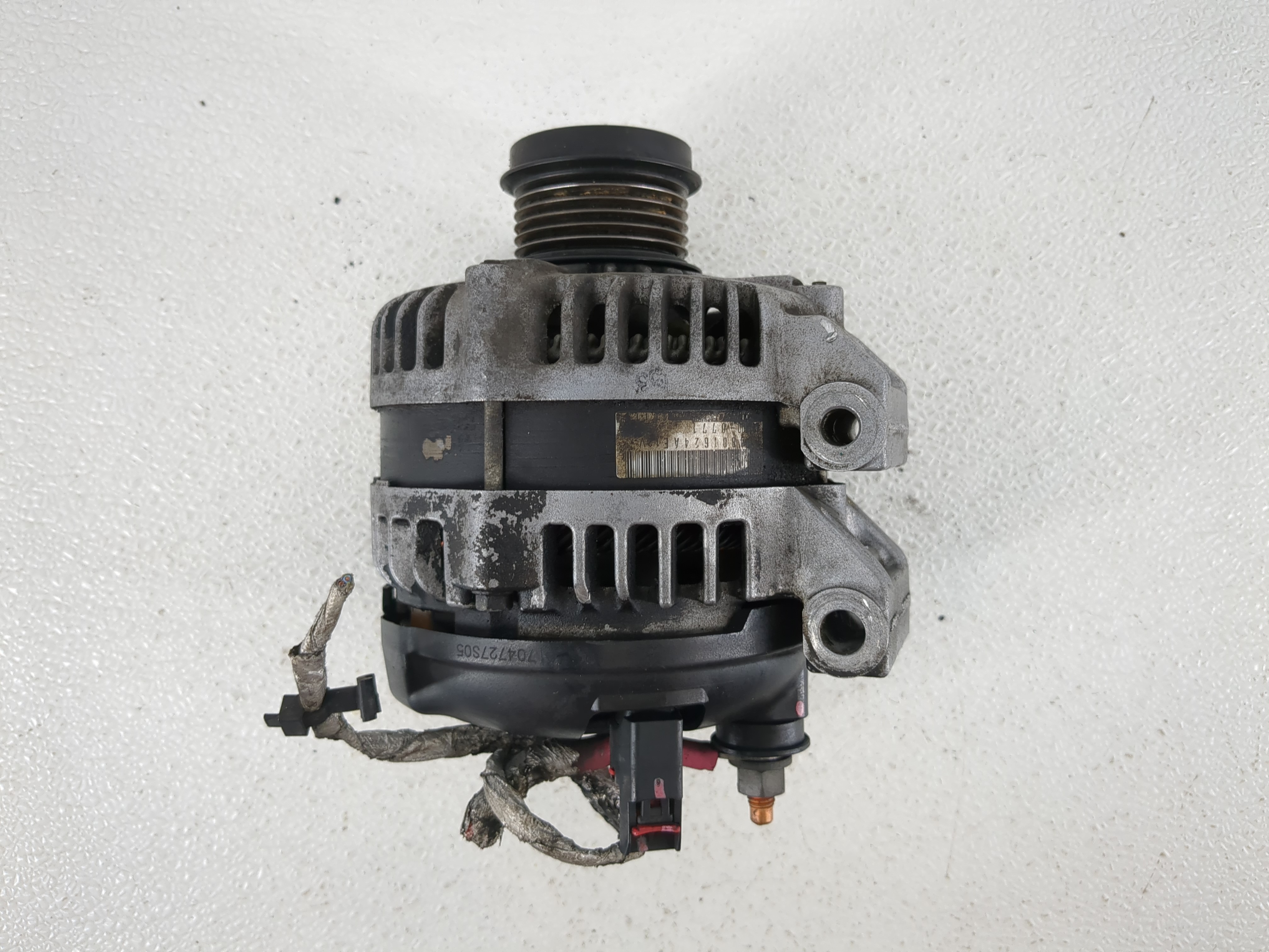 2011 Dodge Journey Alternator Generator Charging Assembly Engine Oem 1145394 - Oemusedautoparts1.com