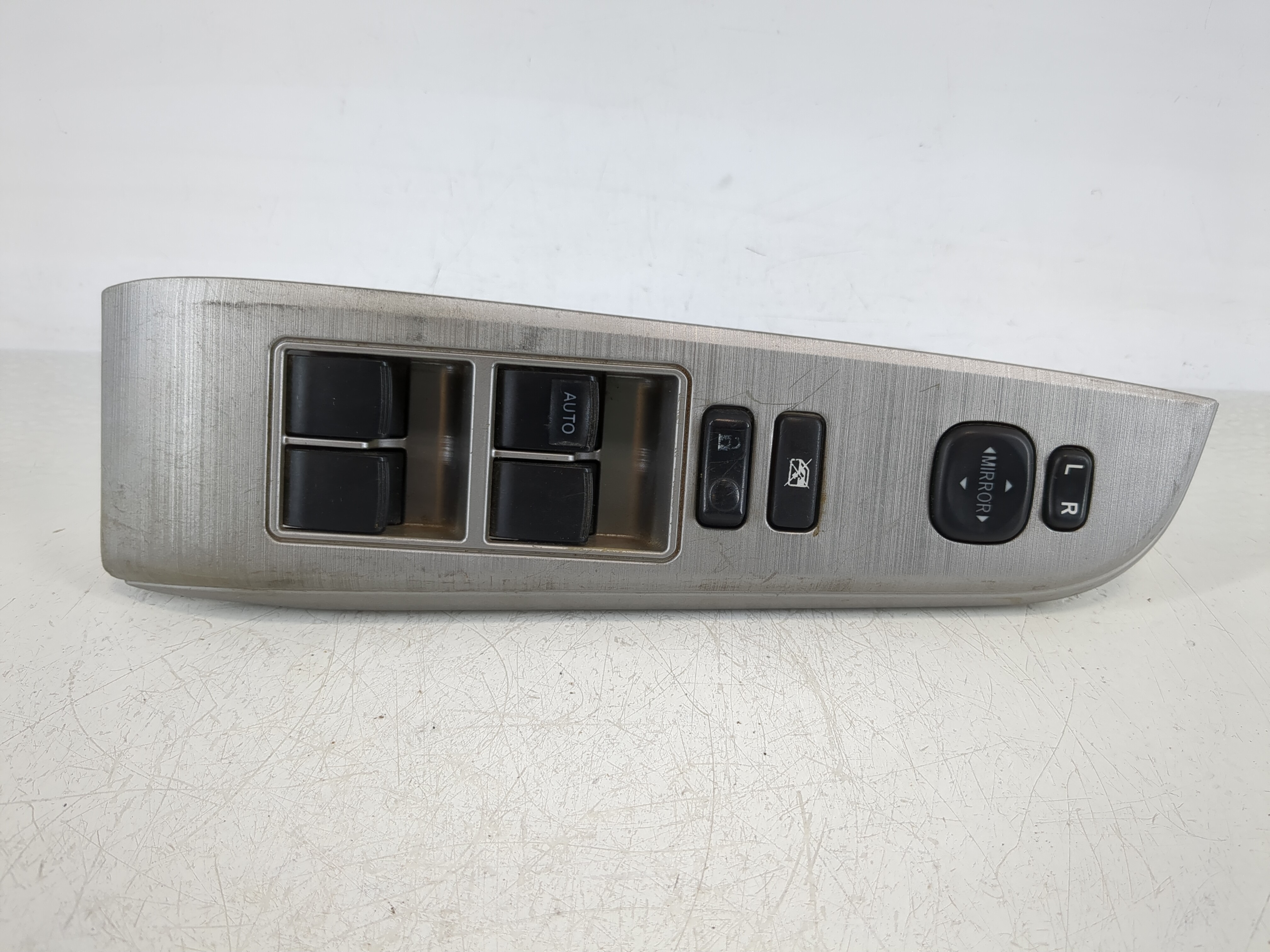 2007-2014 Toyota Camry Driver Left Door Master Power Window Switch 1145438 - Oemusedautoparts1.com