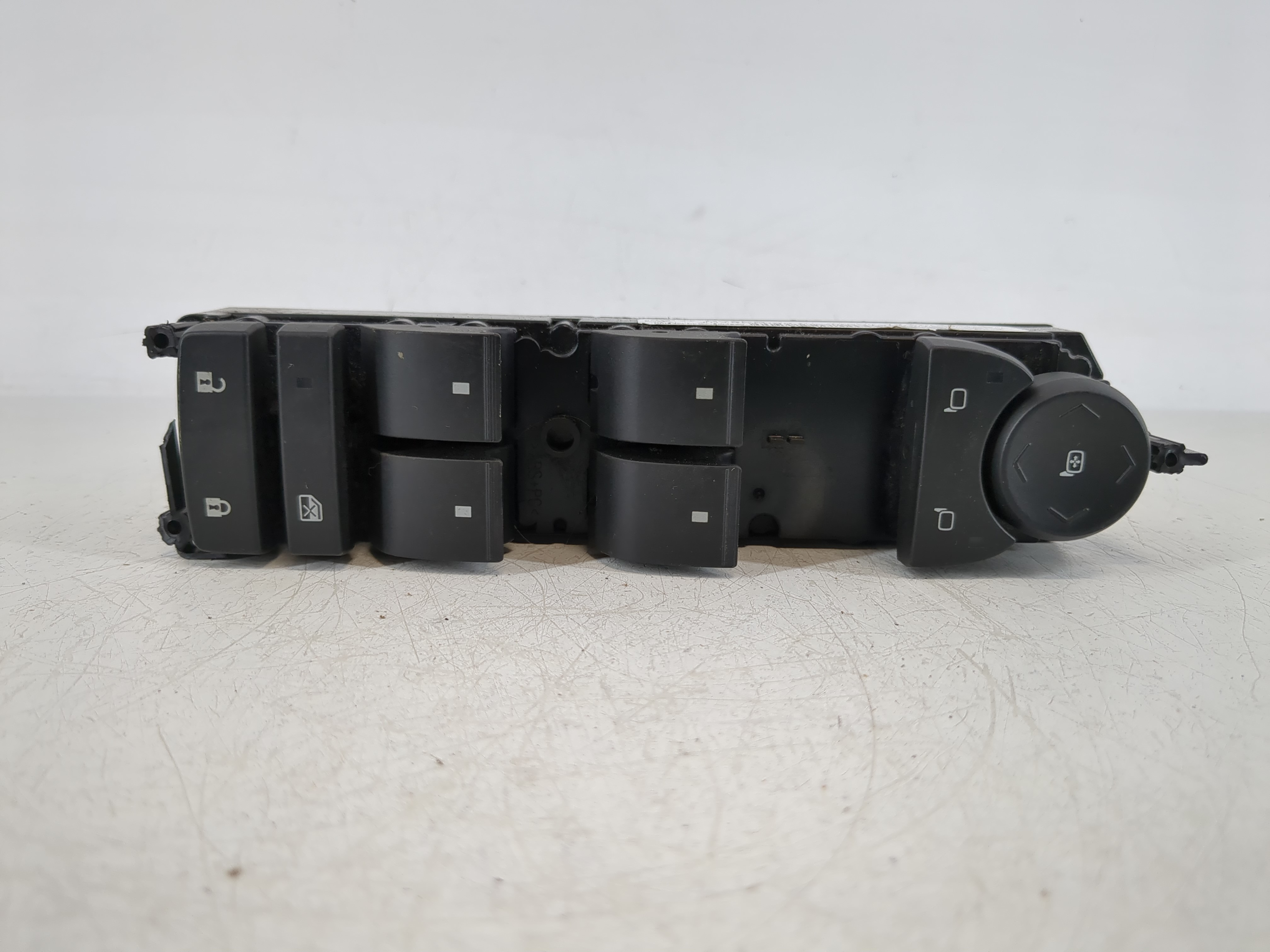 2010-2017 Buick Enclave Driver Left Door Master Power Window Switch 1145456 - Oemusedautoparts1.com