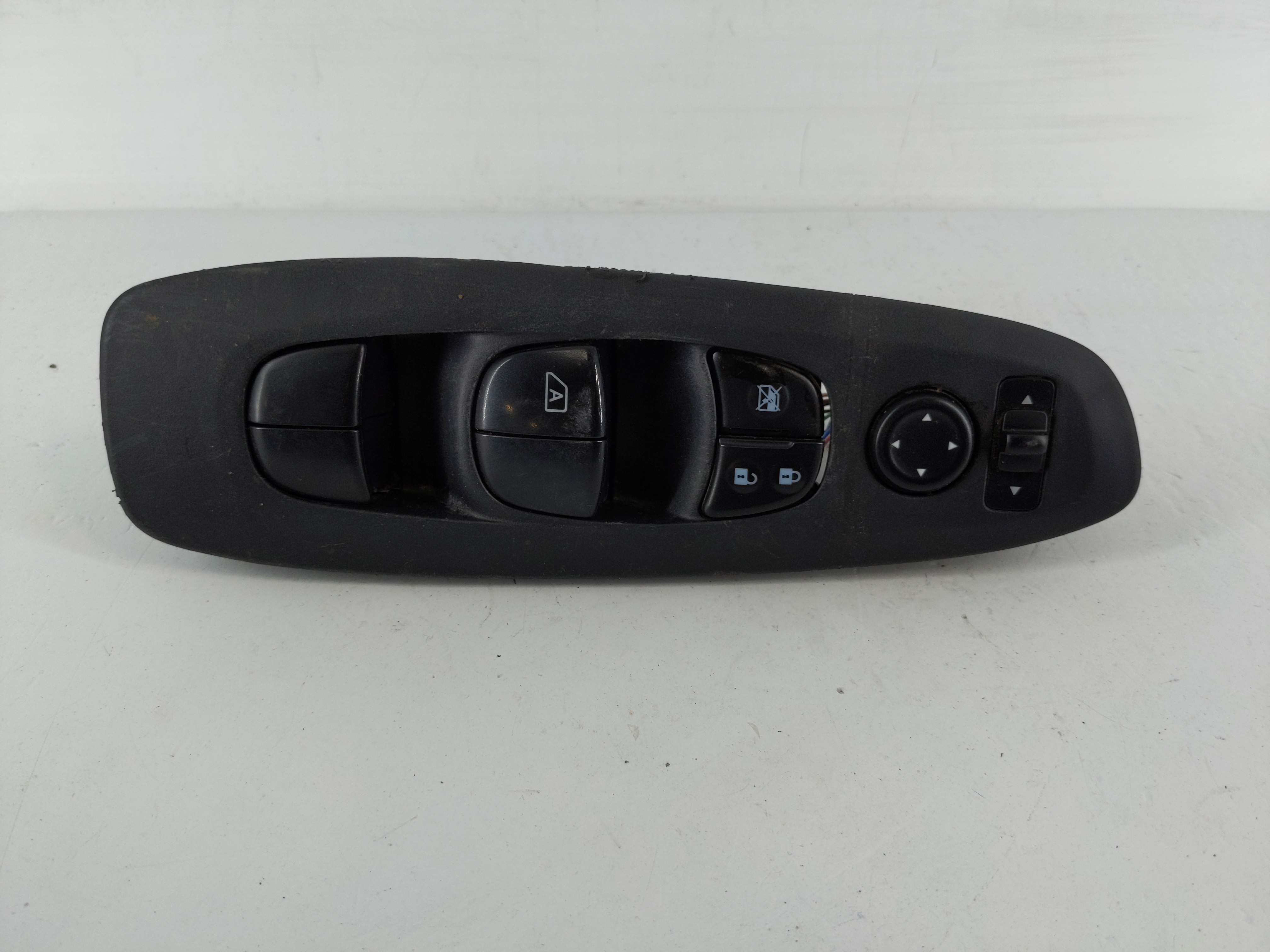 2013-2020 Nissan Pathfinder Driver Left Door Master Power Window Switch 1145535 - Oemusedautoparts1.com