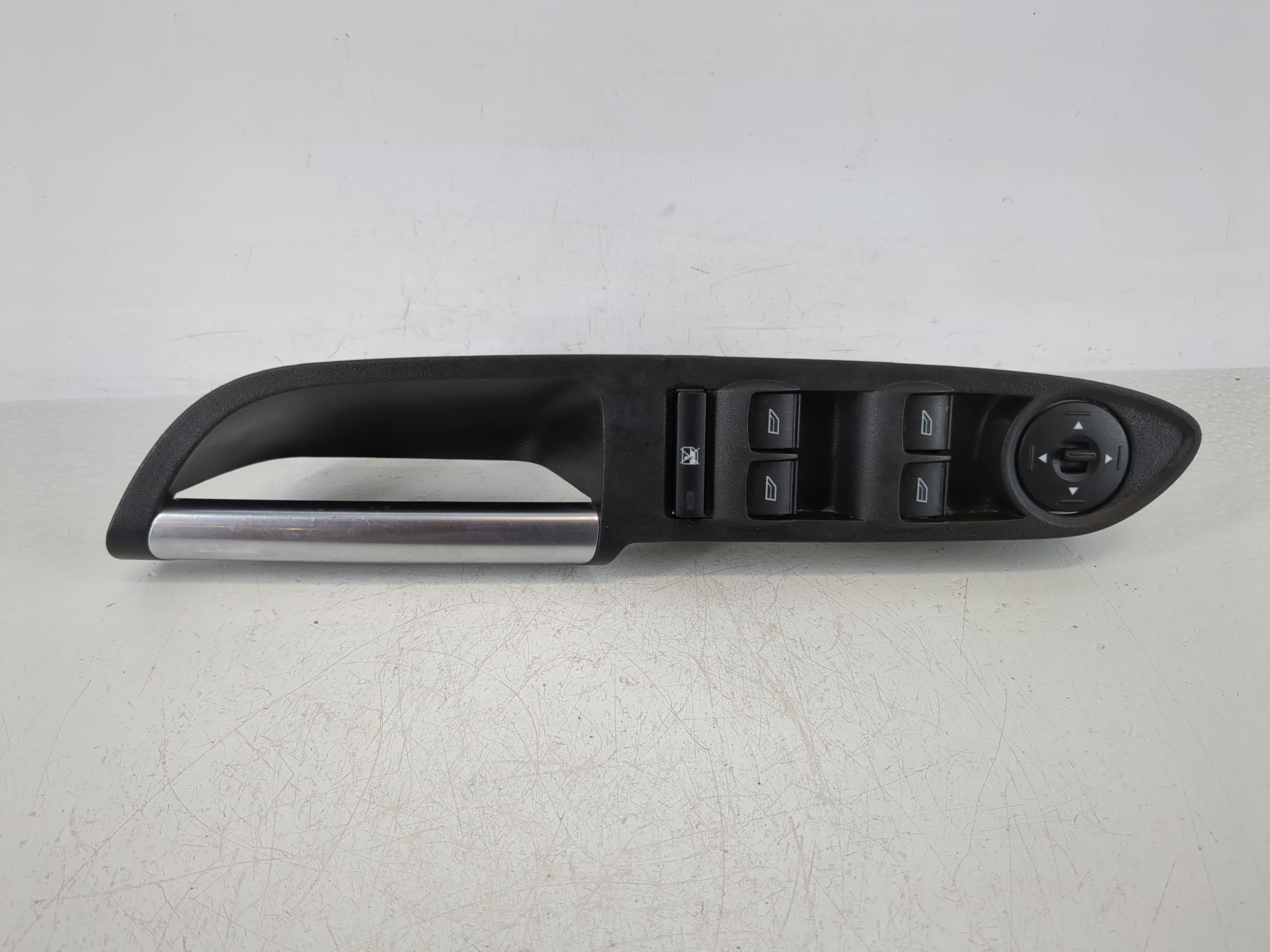 Picture of 2013-2019 Ford Escape Driver Left Door Master Power Window Switch 1145545