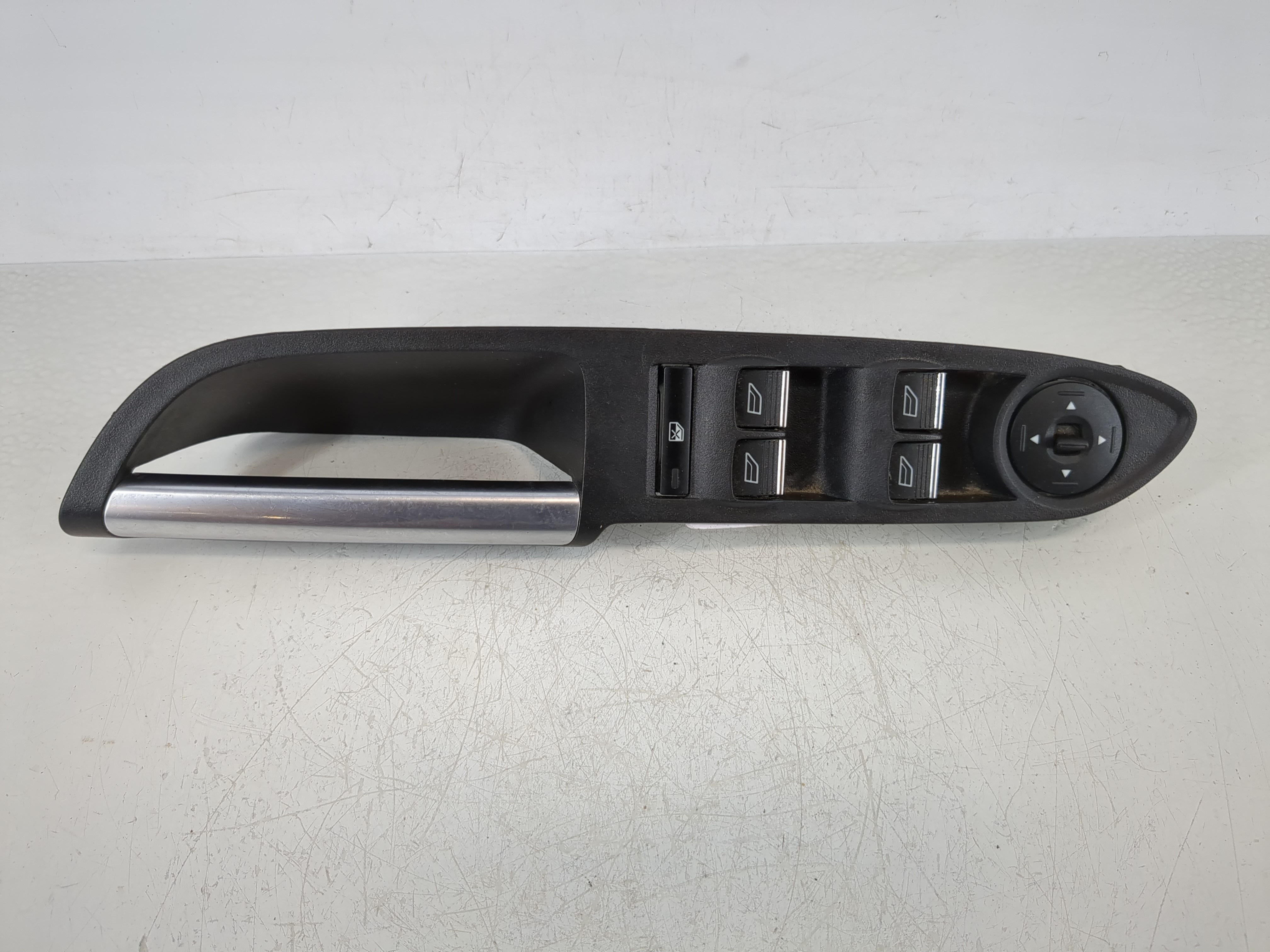 2013-2019 Ford Escape Driver Left Door Master Power Window Switch 1145546 - Oemusedautoparts1.com